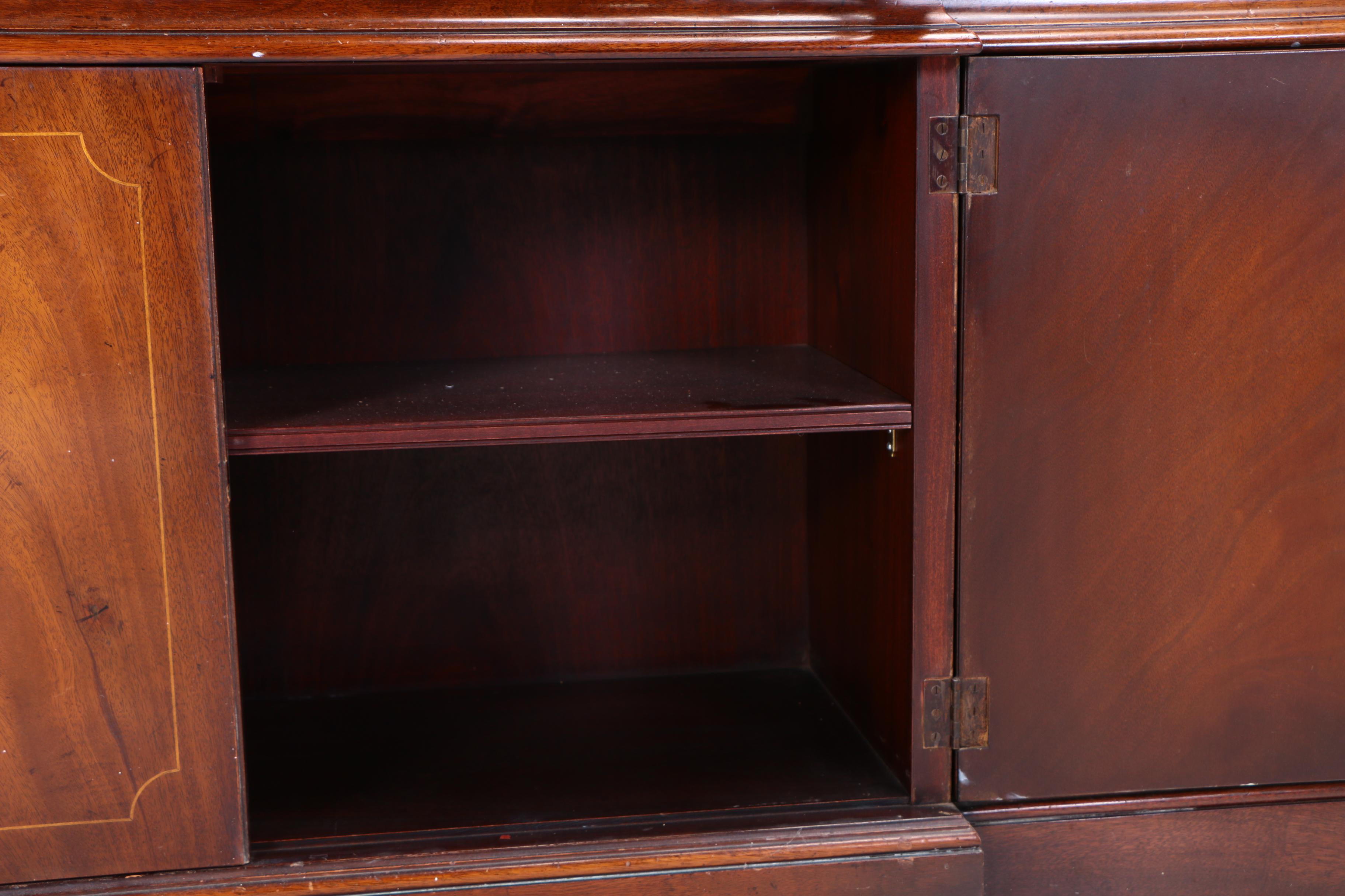 Baker Furniture, Federal Style Mahogany Breakfront China Cabinet, 20th Century