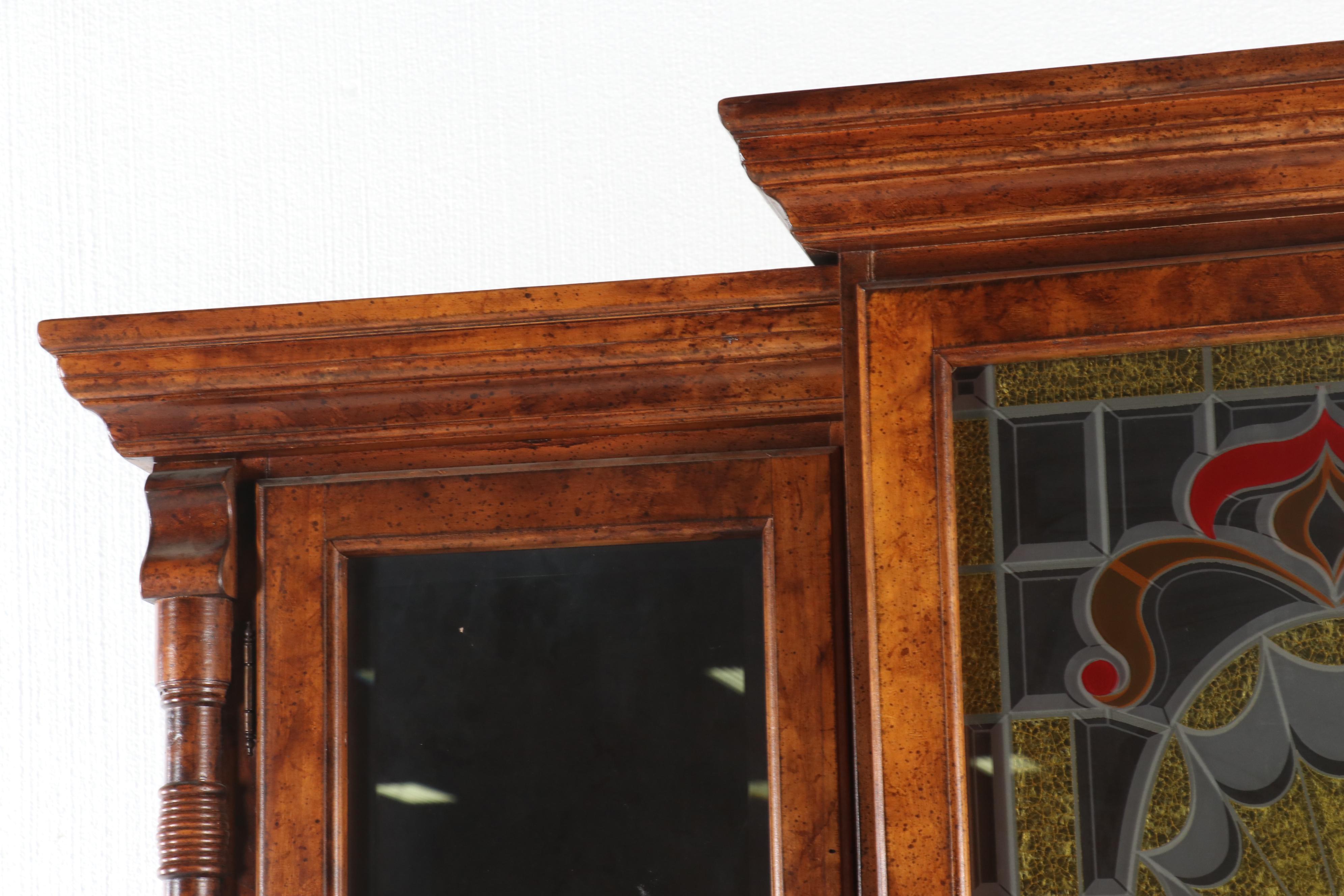 Pulaski Furniture Corporation Wooden ApothecaryStyle Illuminated China