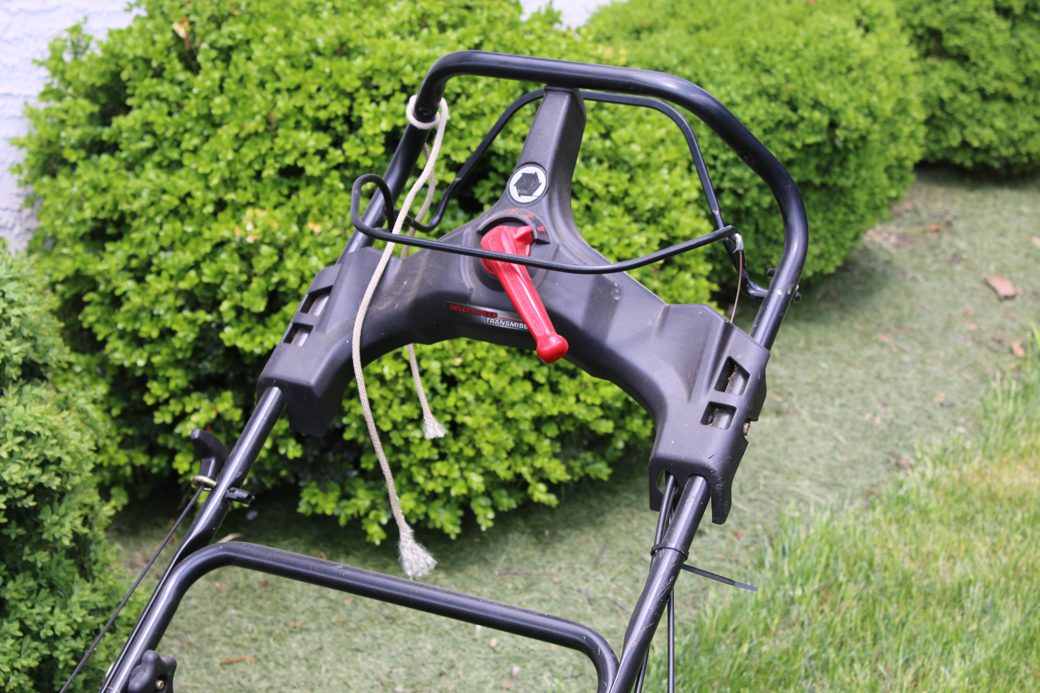 Troy-Bilt 21-Inch Self Propelled Lawn Mower