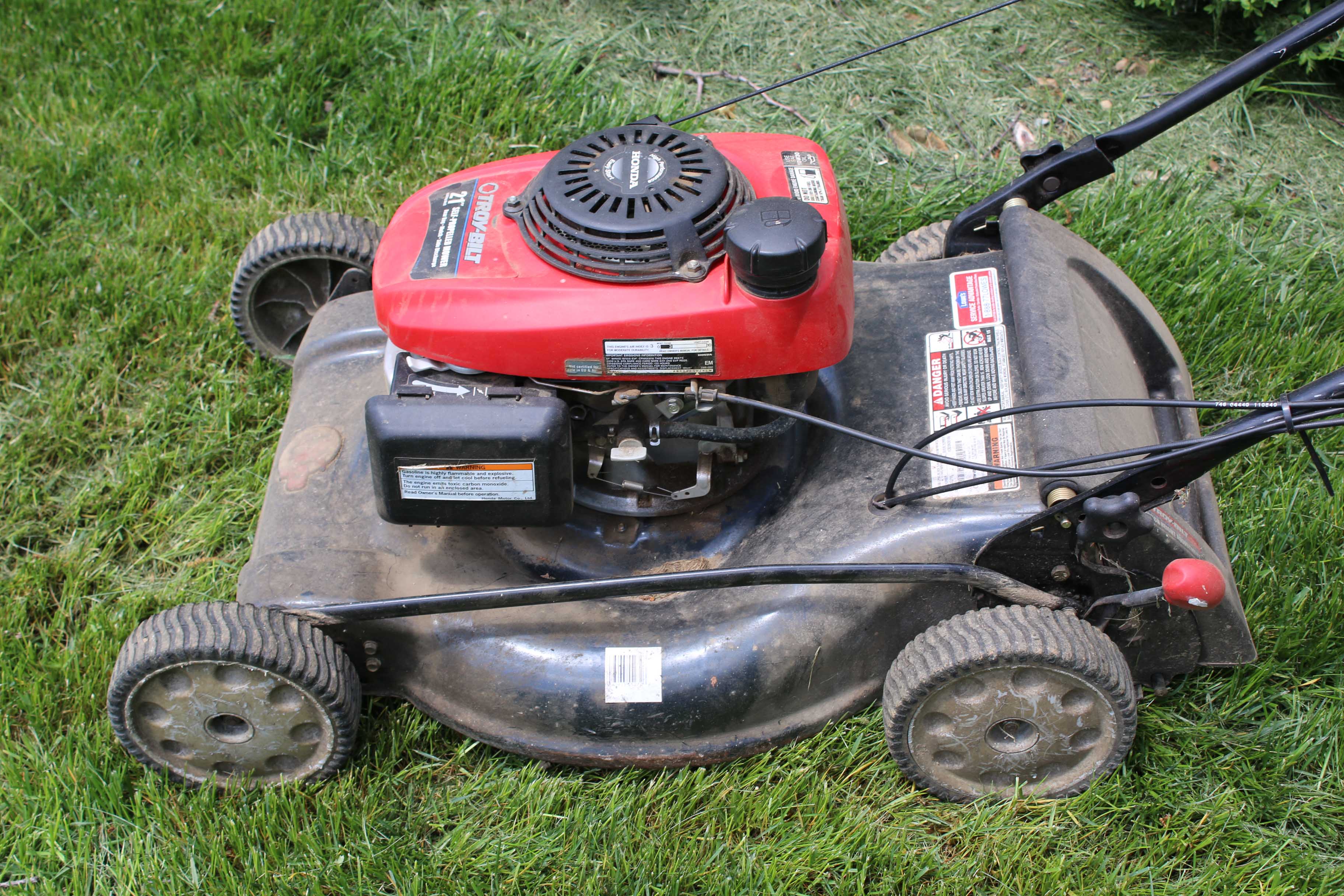 Troy-Bilt 21-Inch Self Propelled Lawn Mower