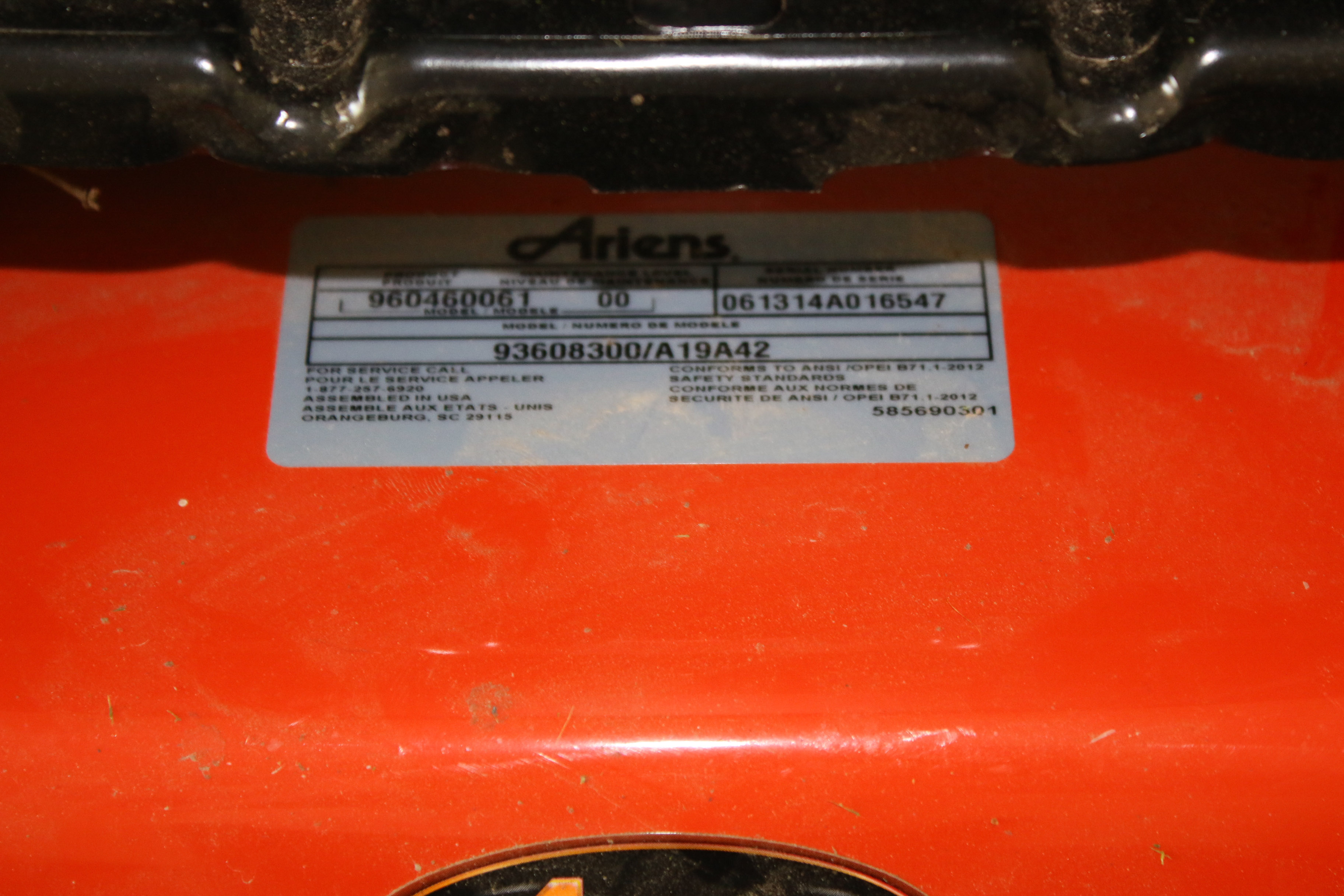 Ariens 42-Inch Riding Lawmower