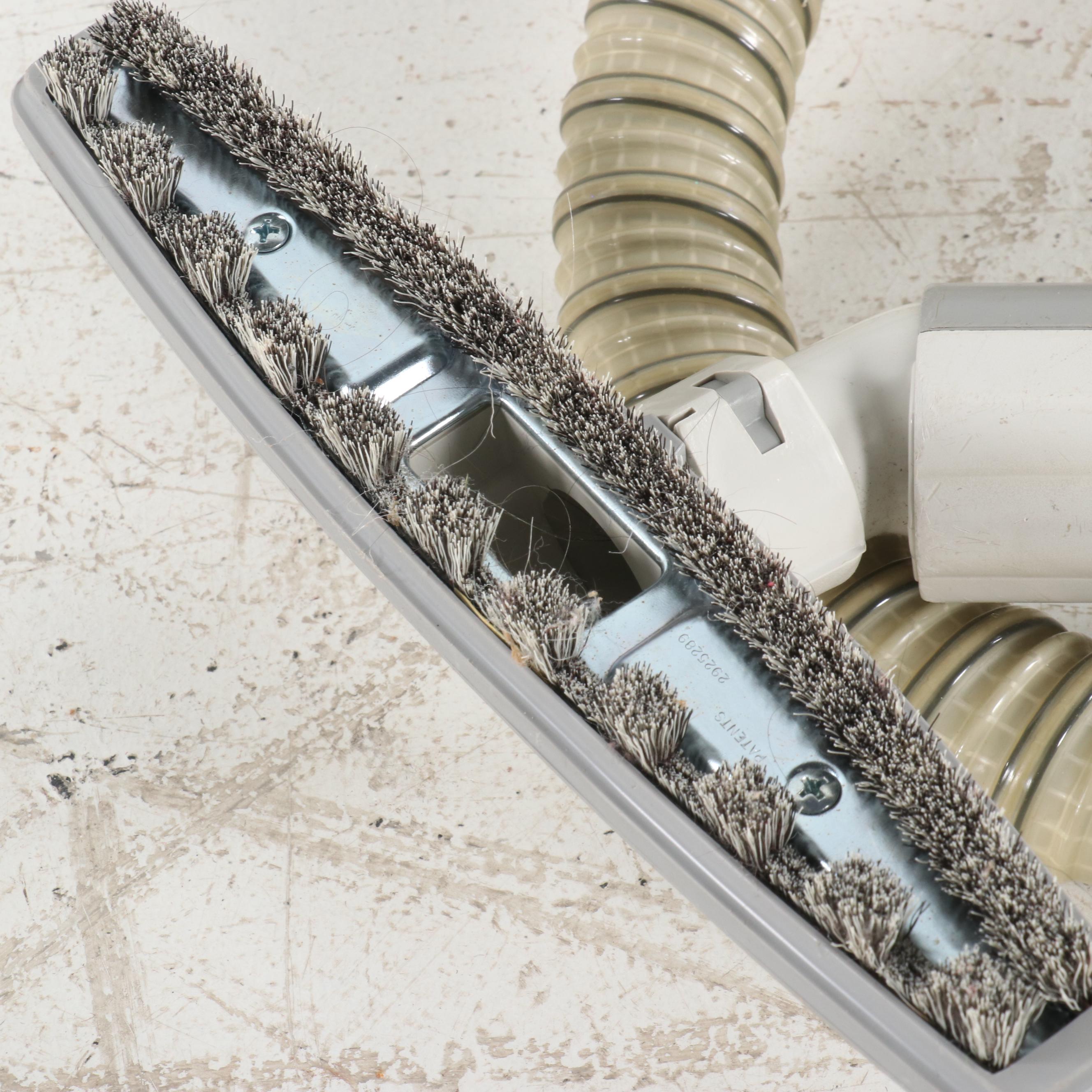 Electrolux Epic Series 6500 SR Canister Vacuum