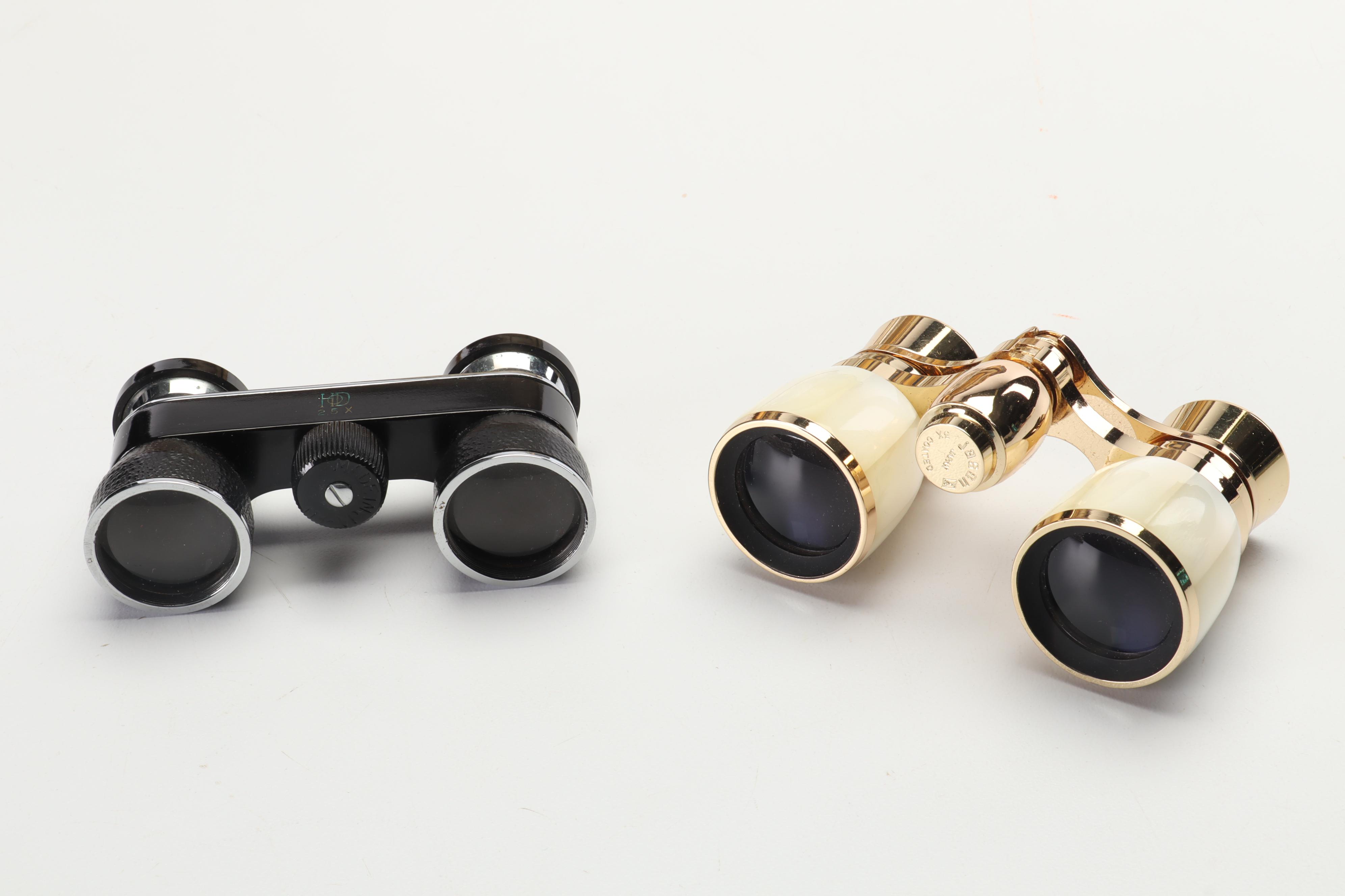 World Traveler Vanity Items and Collectibles with Crystal Staiger Clock