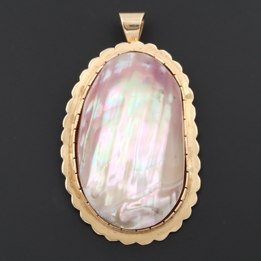 14K Yellow Gold Shell Pendant