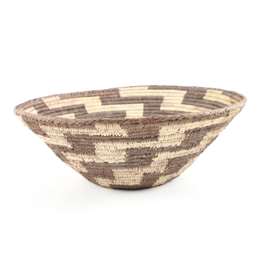 Hand-Woven Rwenzori Basket from Uganda