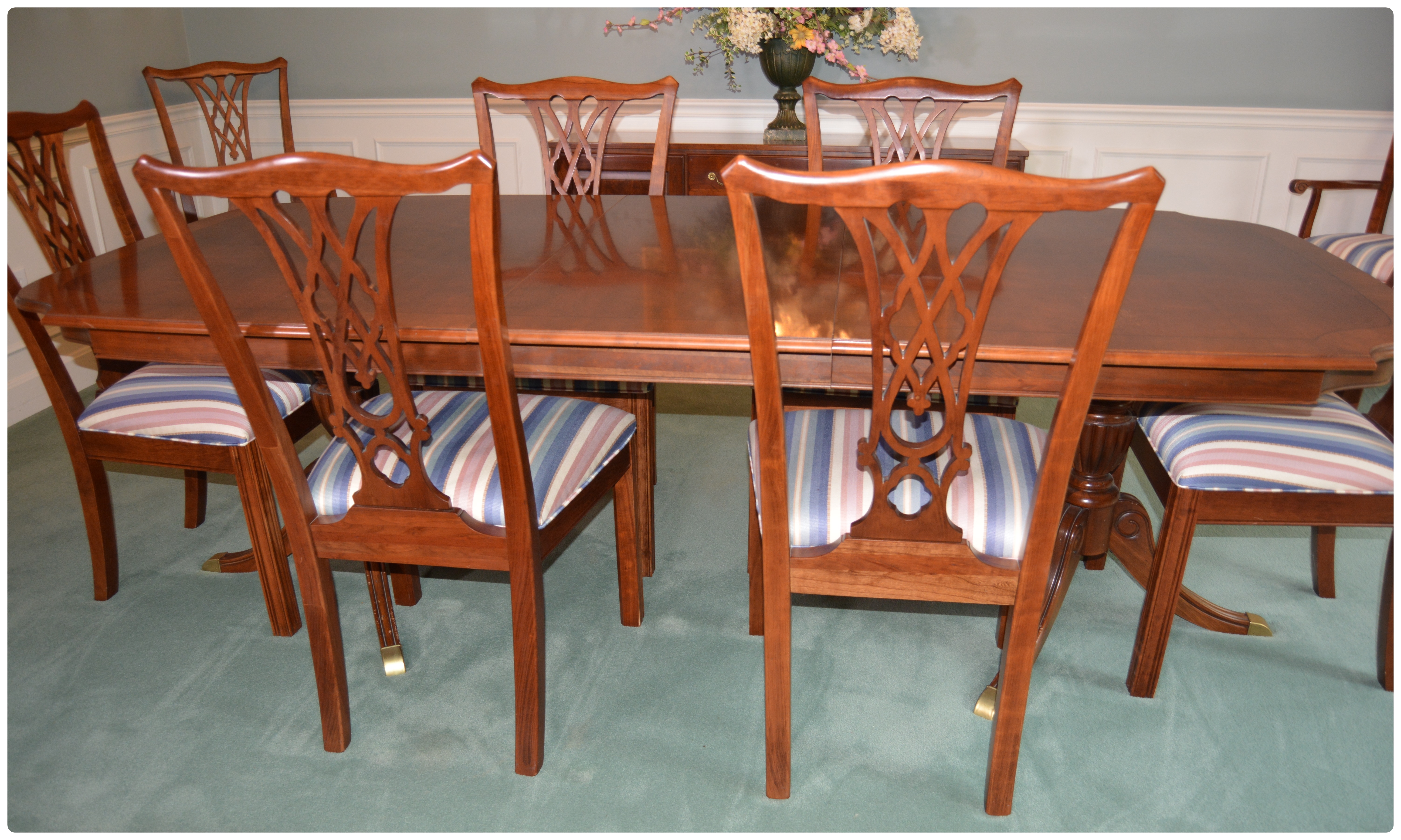 Ethan Allen "Carolyn" Double Pedestal Mahogany Dining Room Set, Contemporary