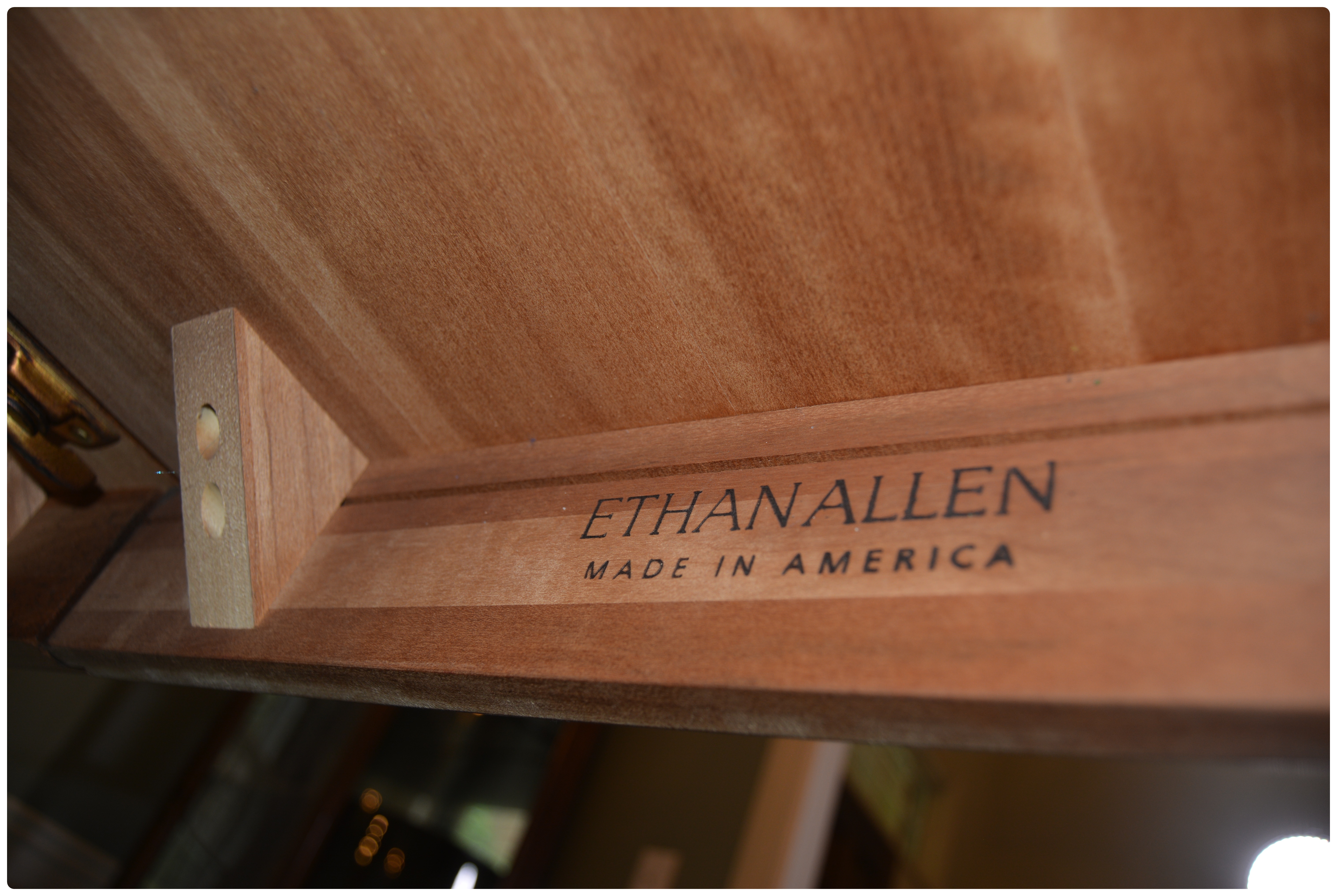 Ethan Allen "Carolyn" Double Pedestal Mahogany Dining Room Set, Contemporary