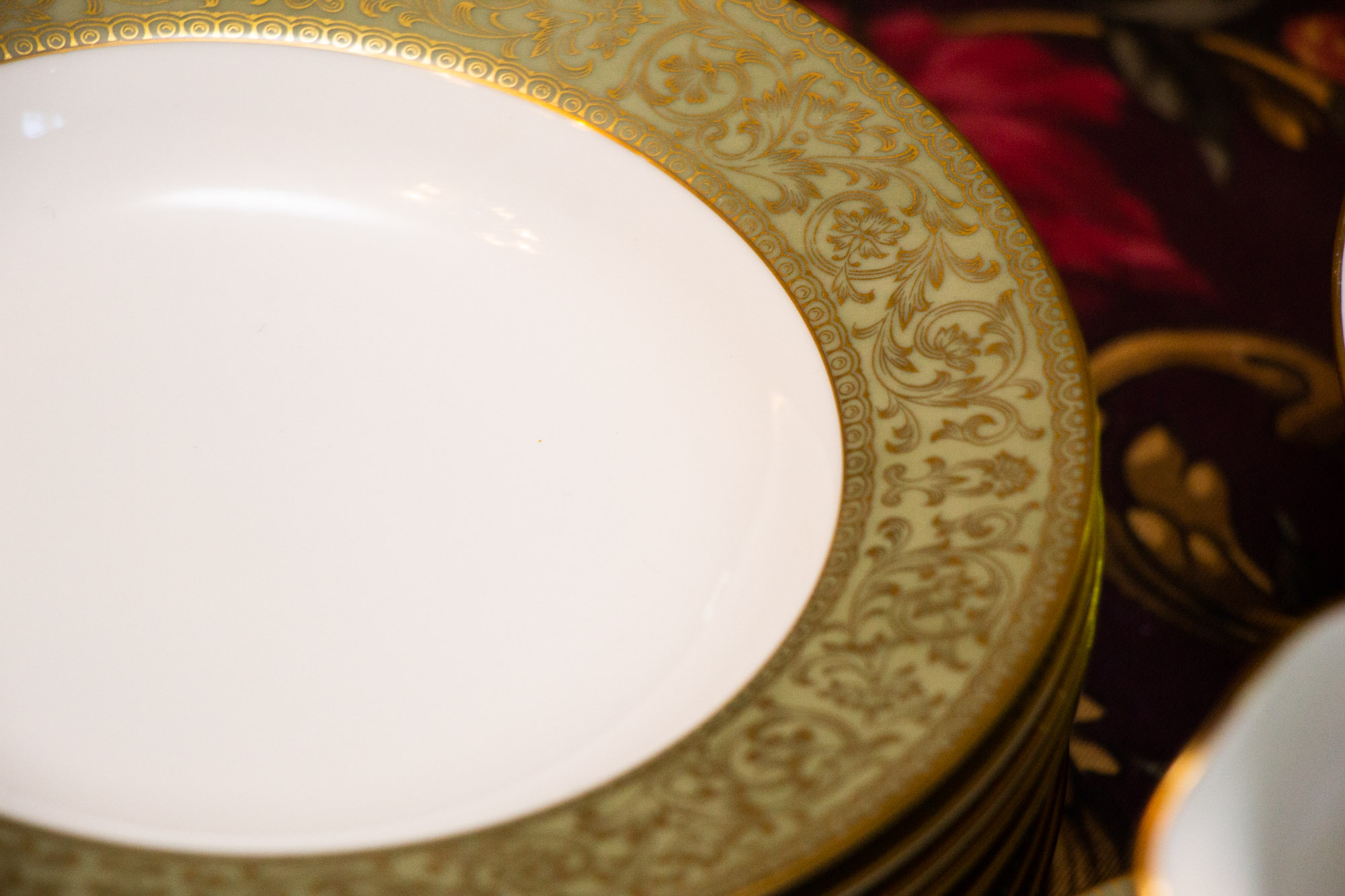 Sango Cina "Versailles" Porcelain Dinnerware