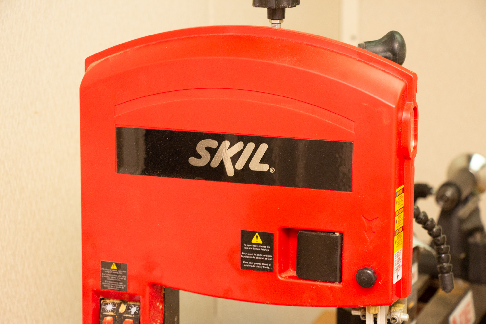 Skil 9" Benchtop Band Saw