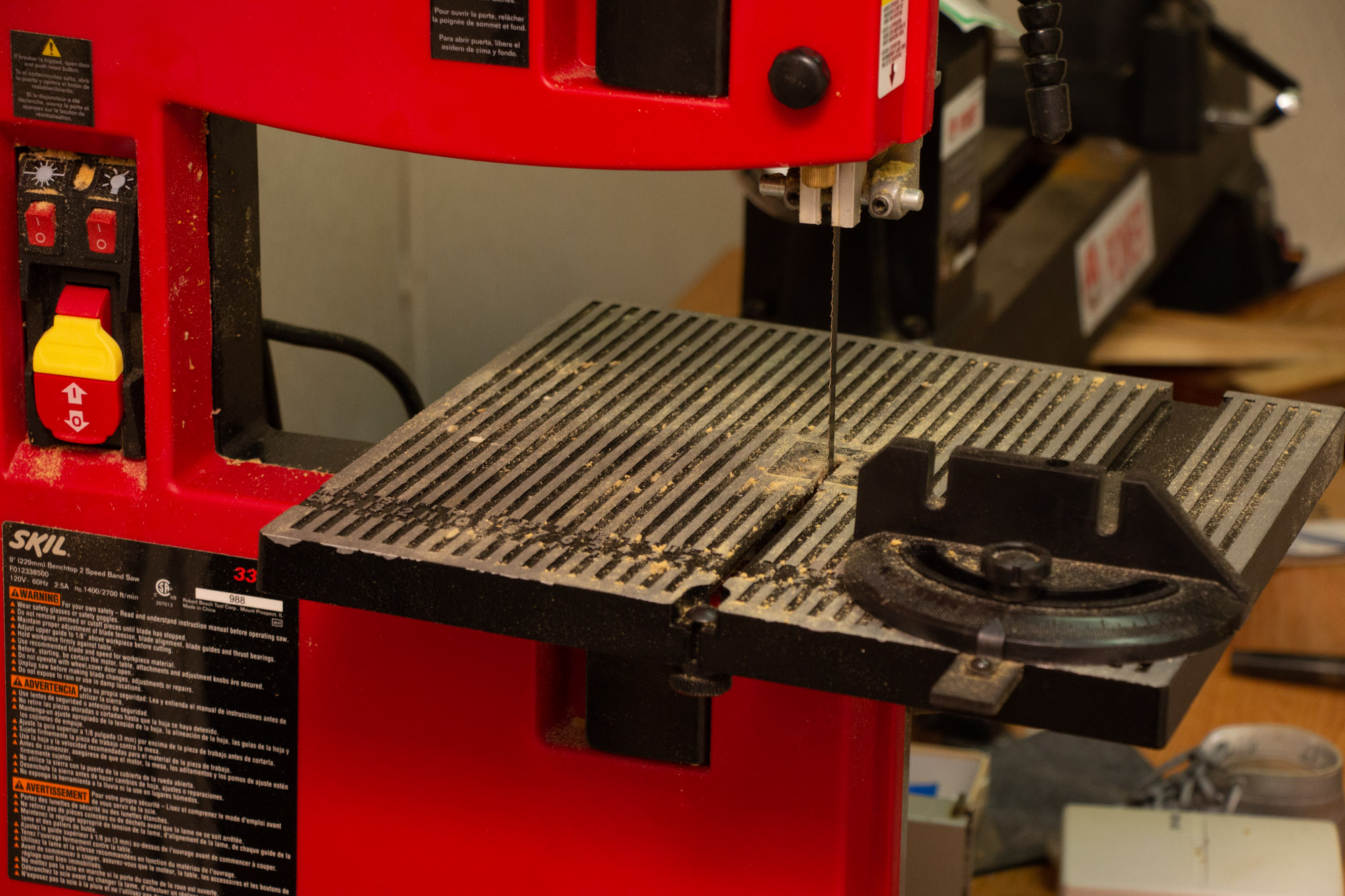 Skil 9" Benchtop Band Saw