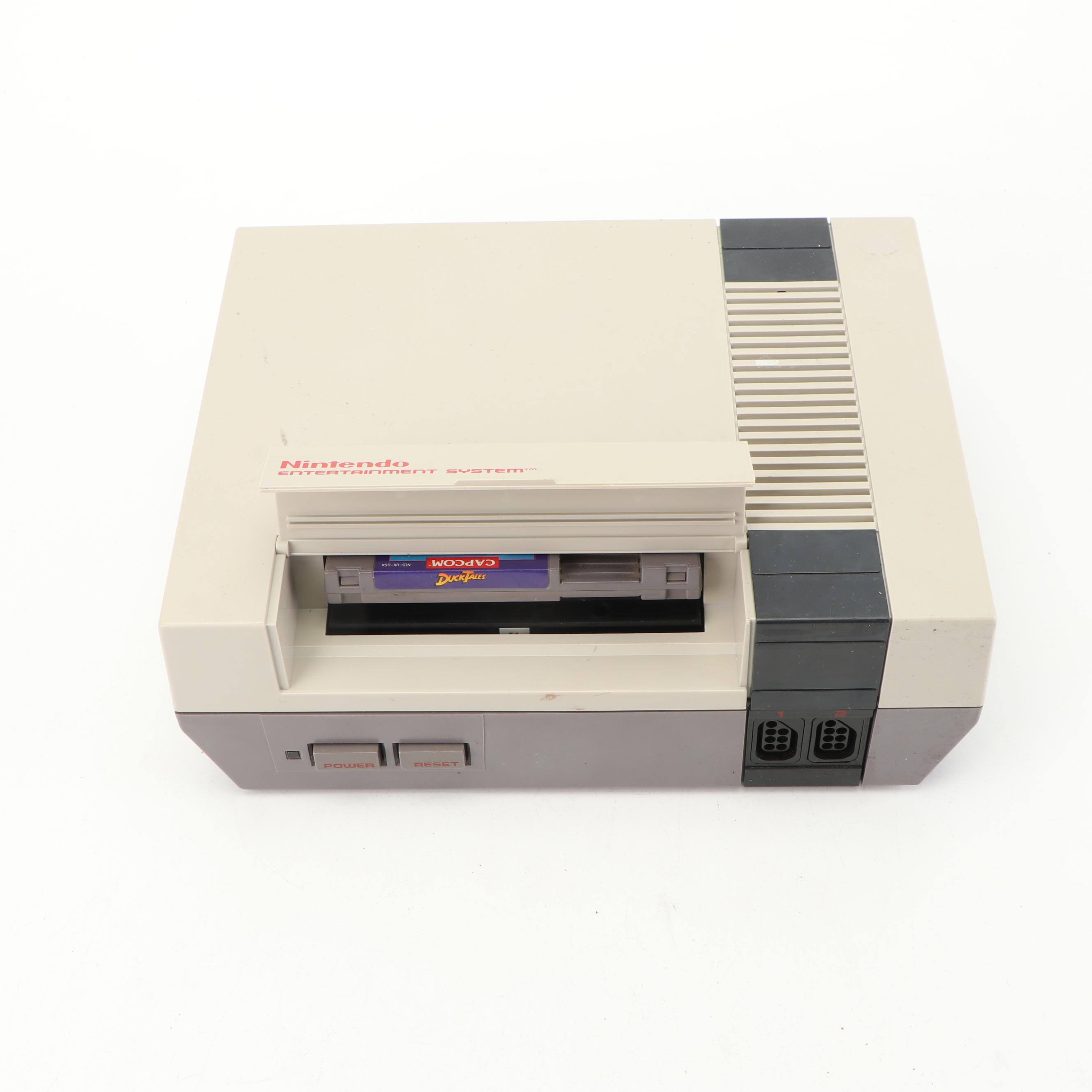 Nintendo NES-001 Entertainment System with Super Mario/Duck Hunt Game, 1985