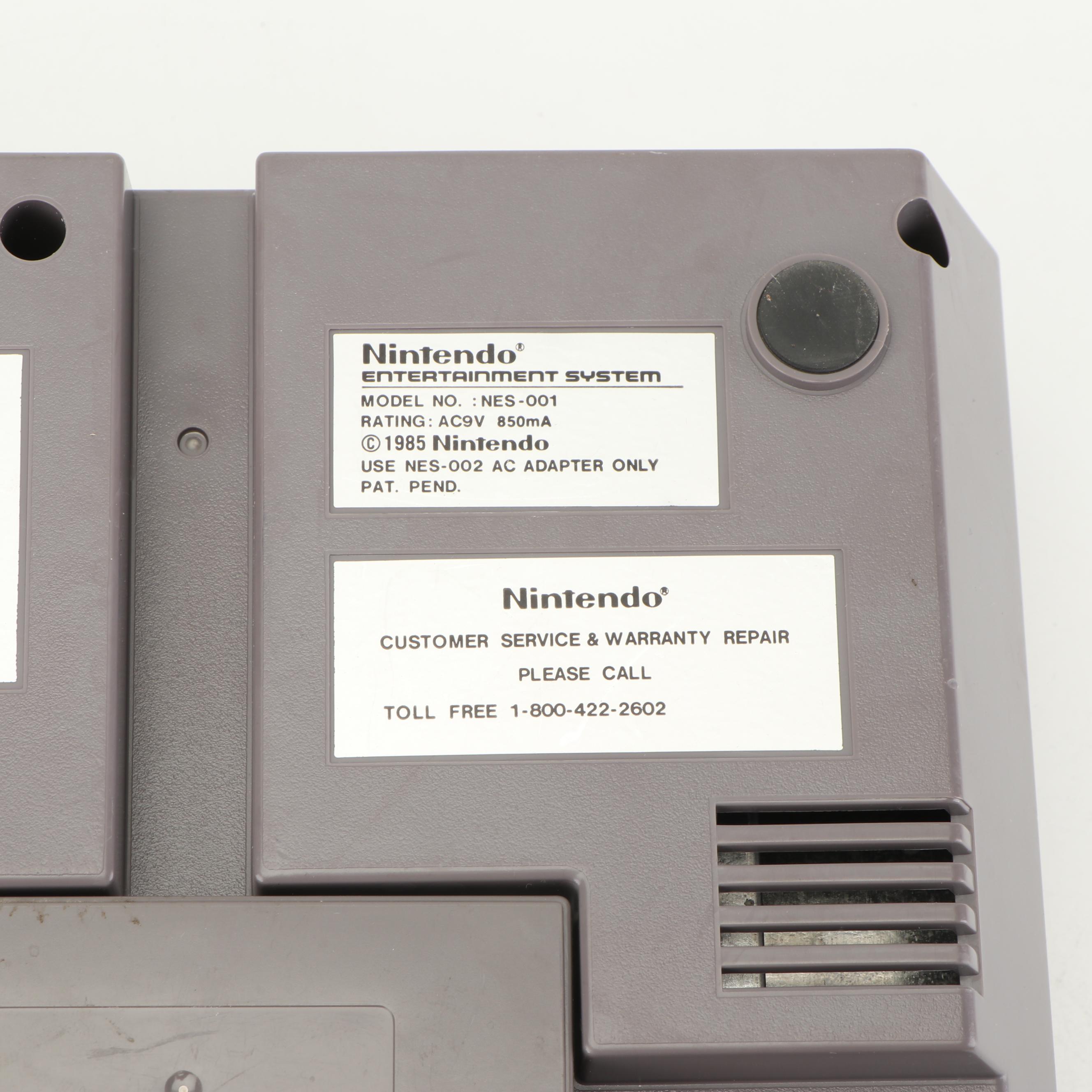 Nintendo NES-001 Entertainment System with Super Mario/Duck Hunt Game, 1985