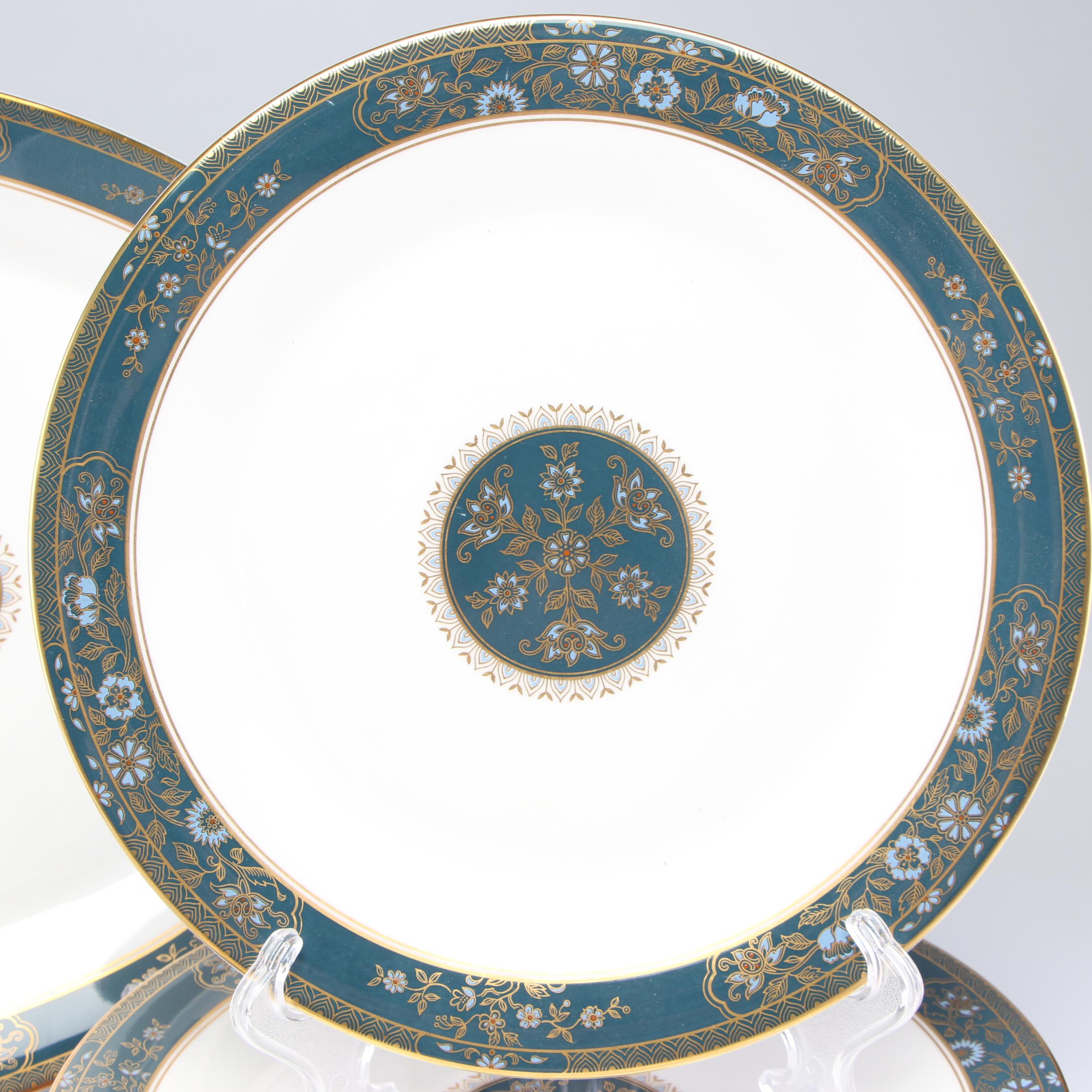 Royal Doulton "Carlyle" Dinnerware