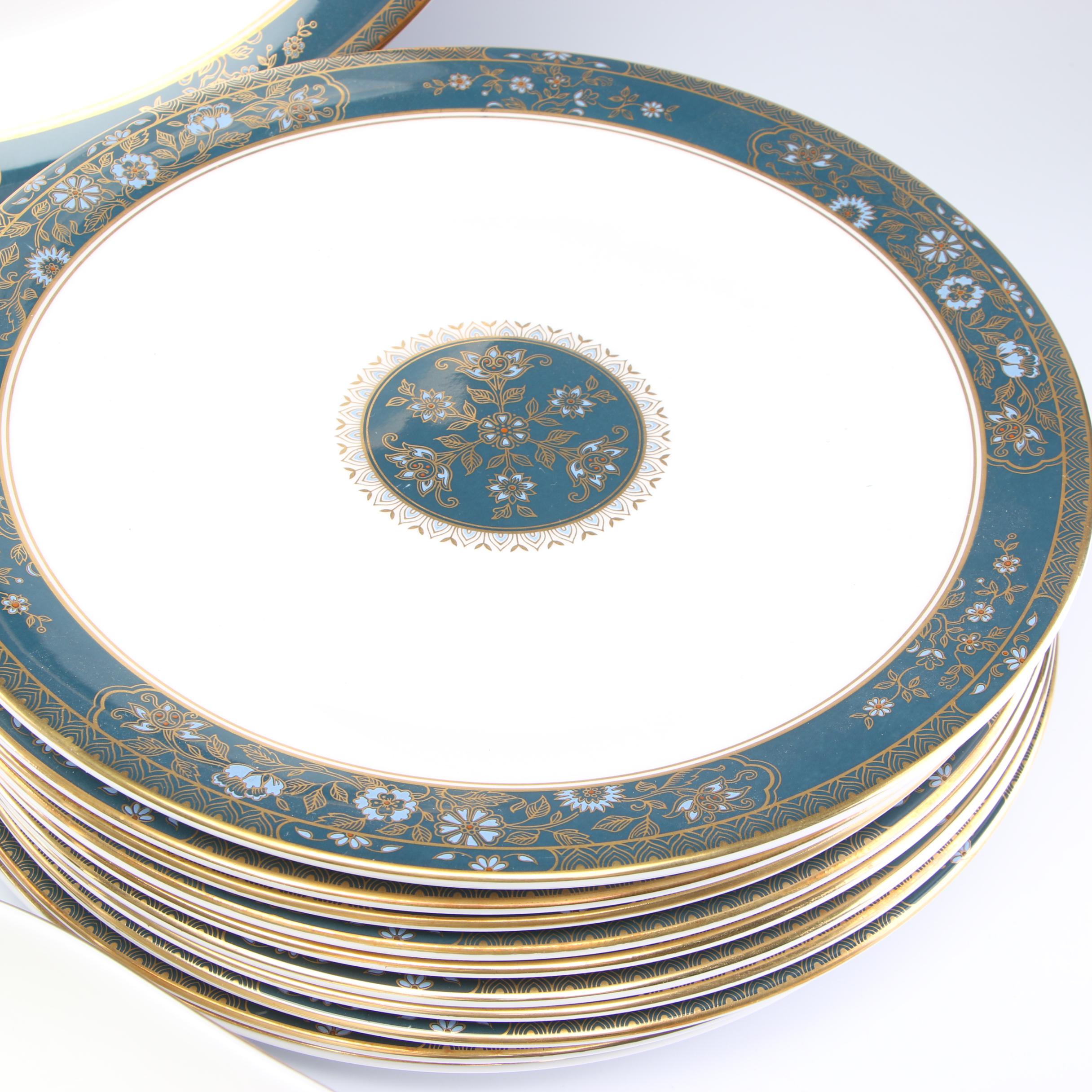Royal Doulton "Carlyle" Dinnerware