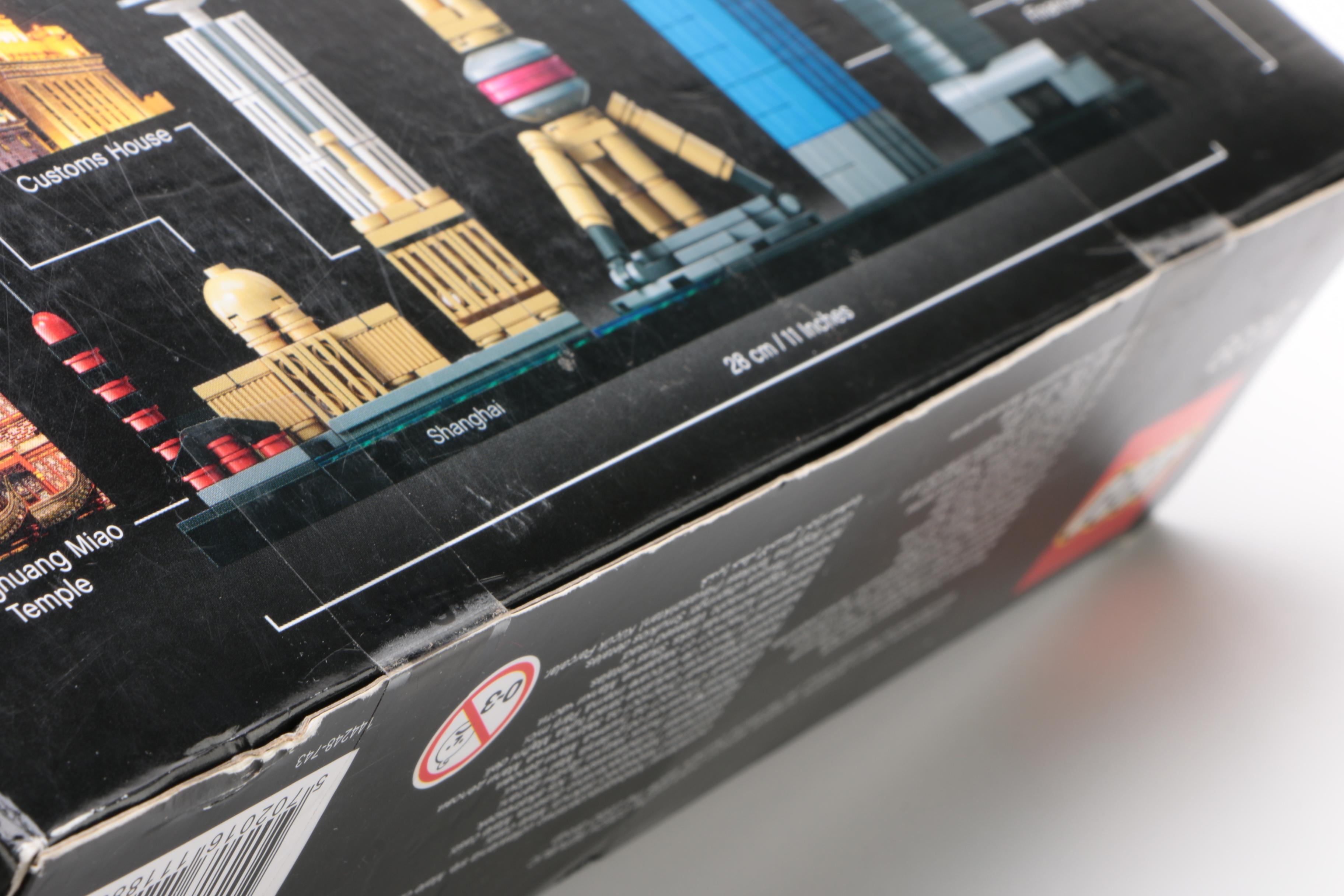 LEGO Architecture Shanghai Skyline Kit #21039