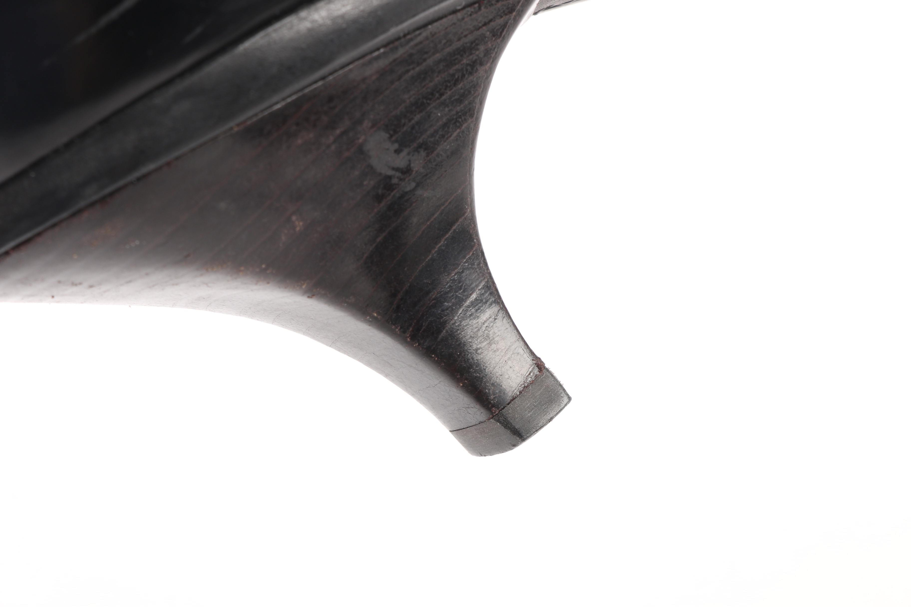 Prada Two-Tone Pointed Toe Pumps in Olive Green and Black Leather with T-Strap