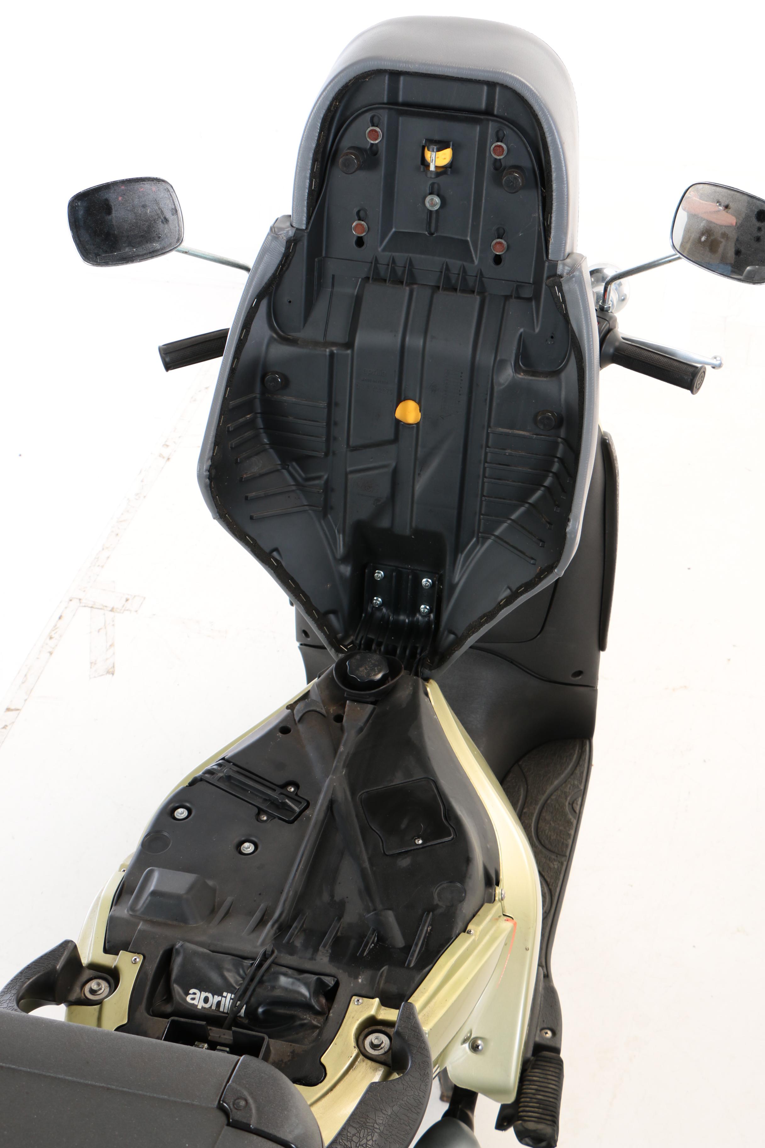 2002 Aprilia Scarabeo 150 Scooter