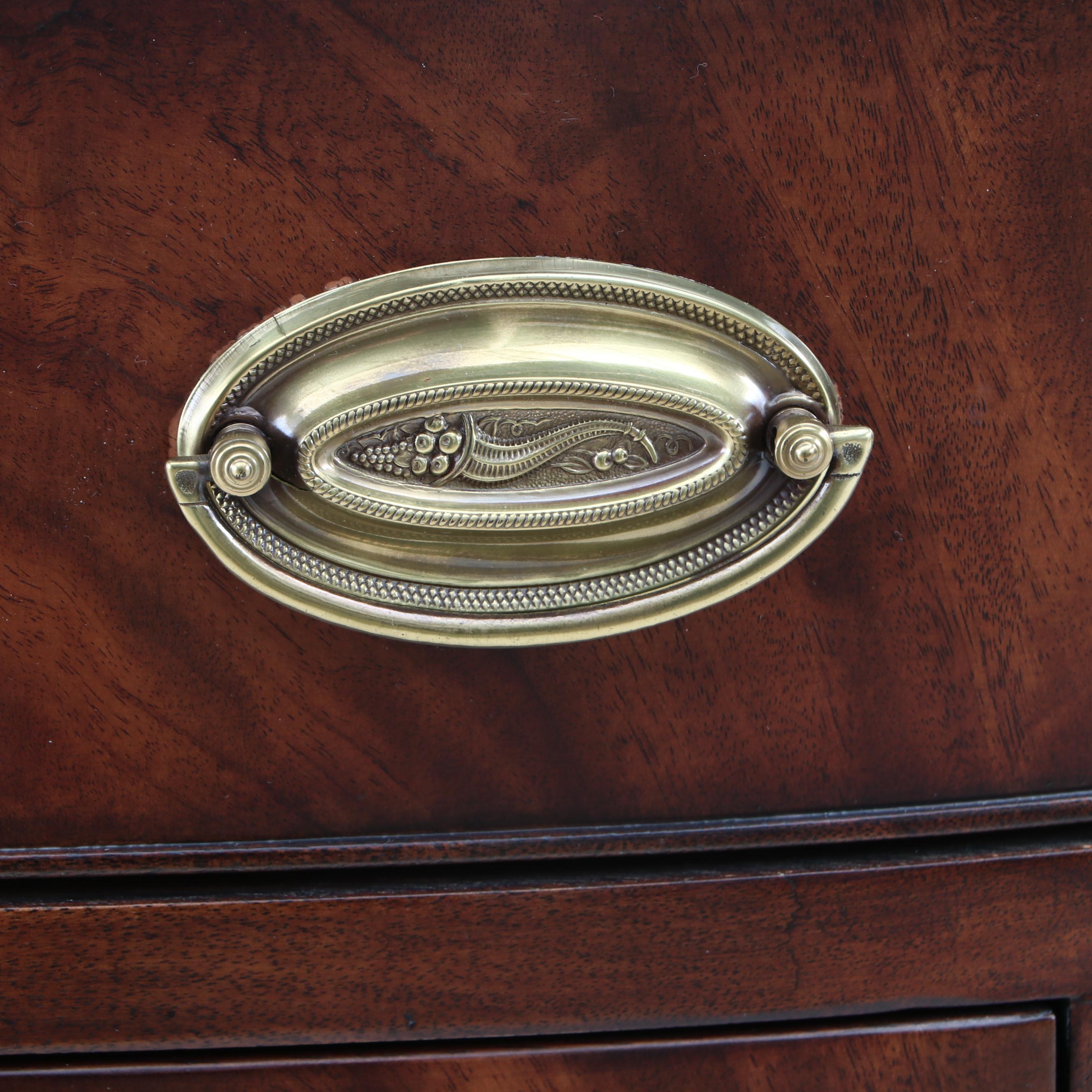 Henredon Federal Style Mahogany Silver Server, Mid to Late 20th Century