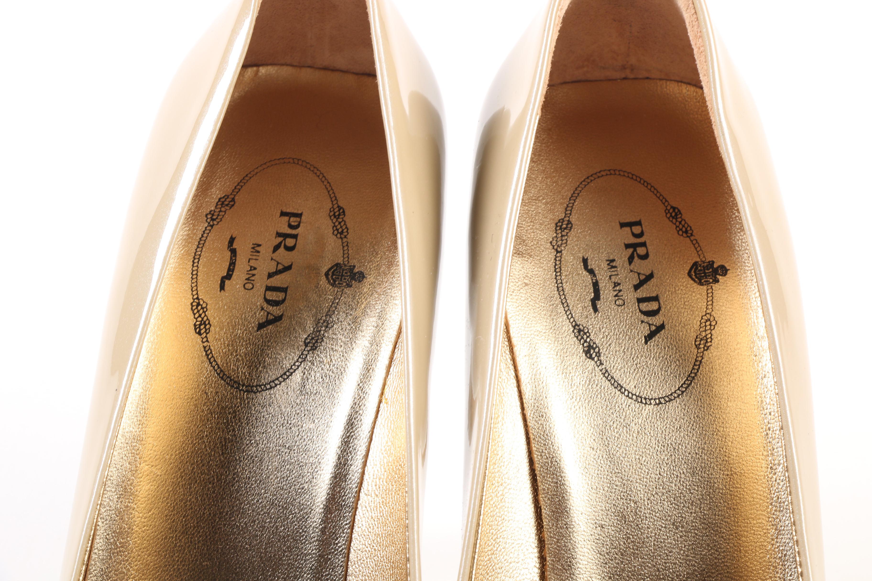 Prada Vernice Taffeta Cammello Patent Leather Square Toe Pumps