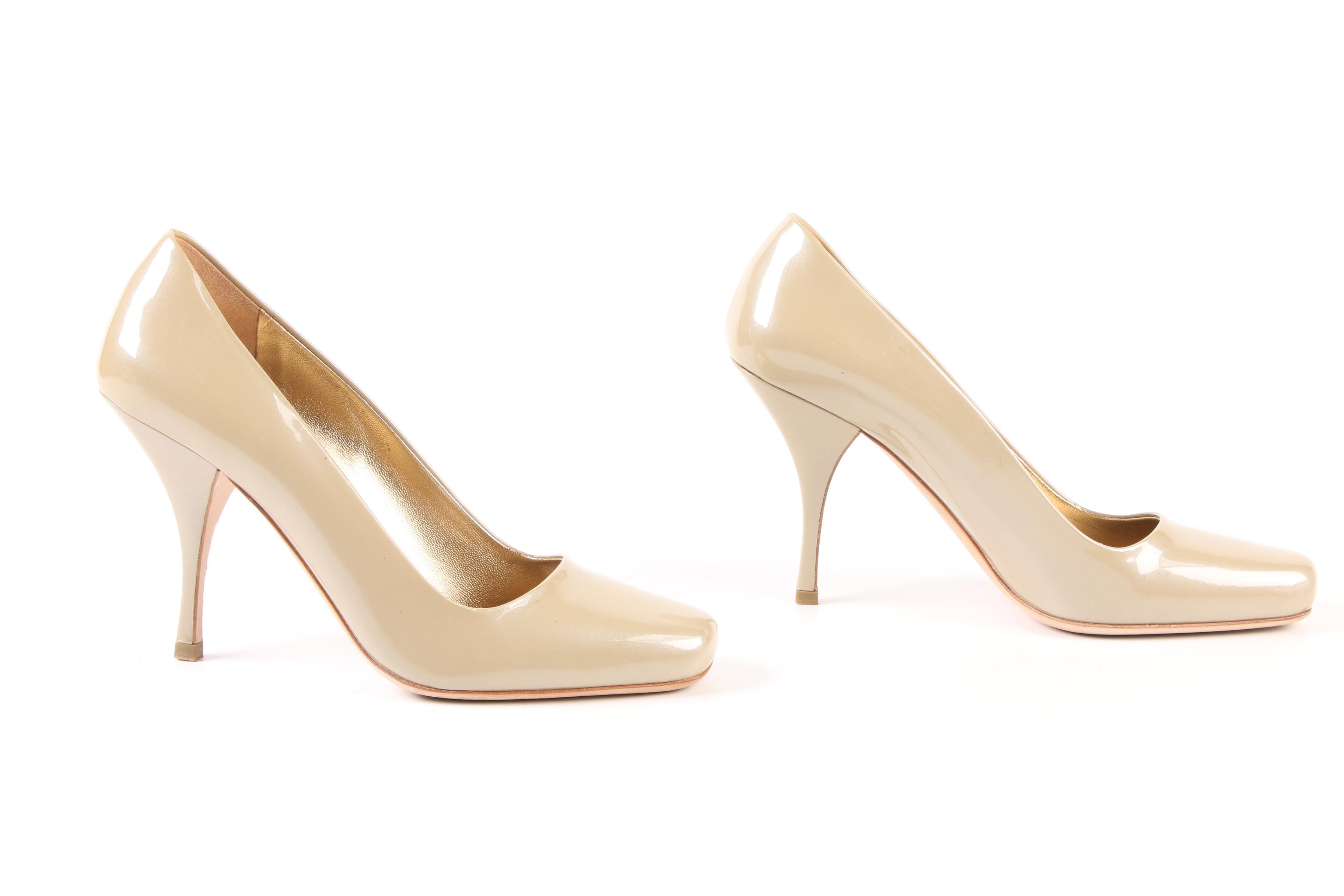Prada Vernice Taffeta Cammello Patent Leather Square Toe Pumps