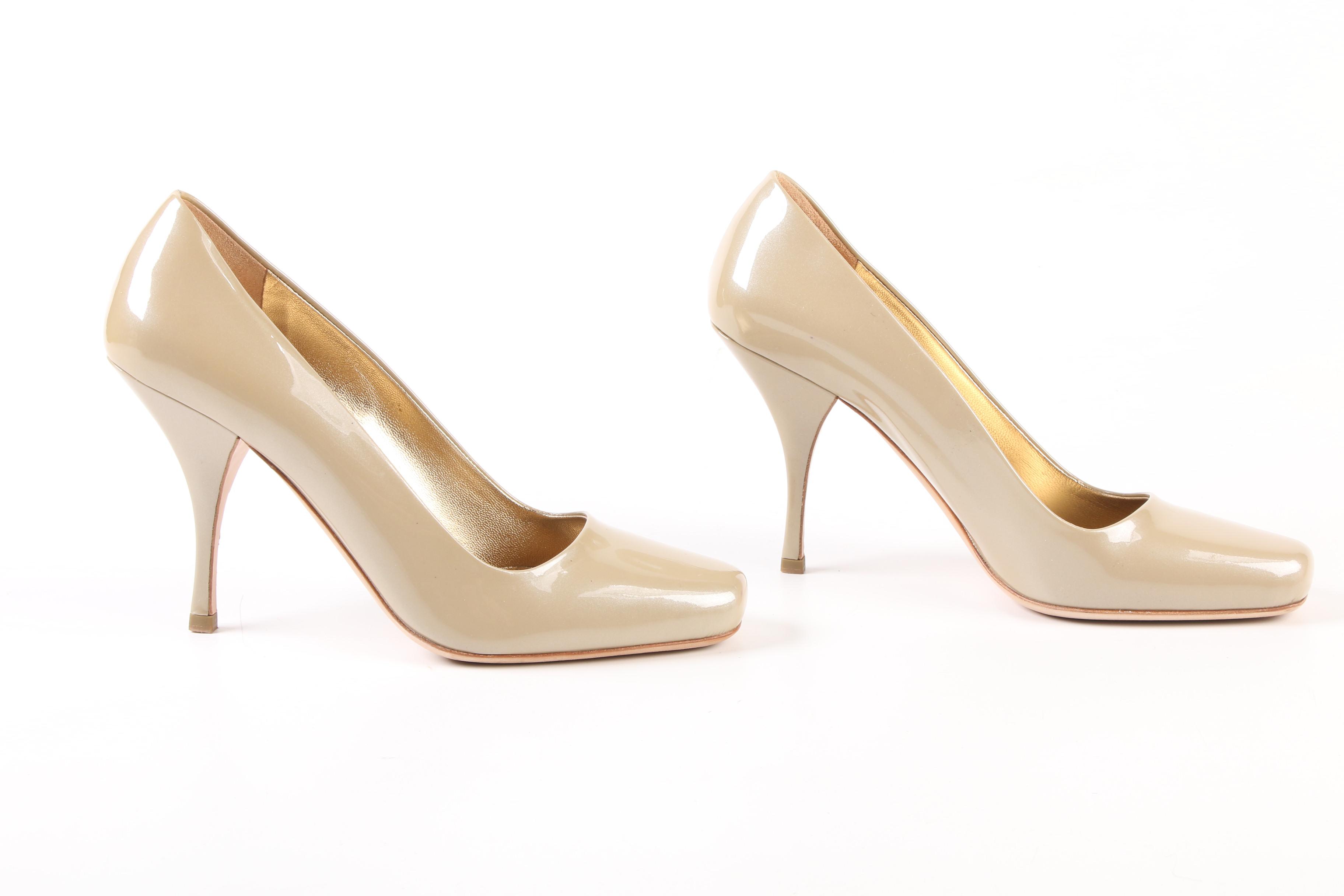 Prada Vernice Taffeta Cammello Patent Leather Square Toe Pumps