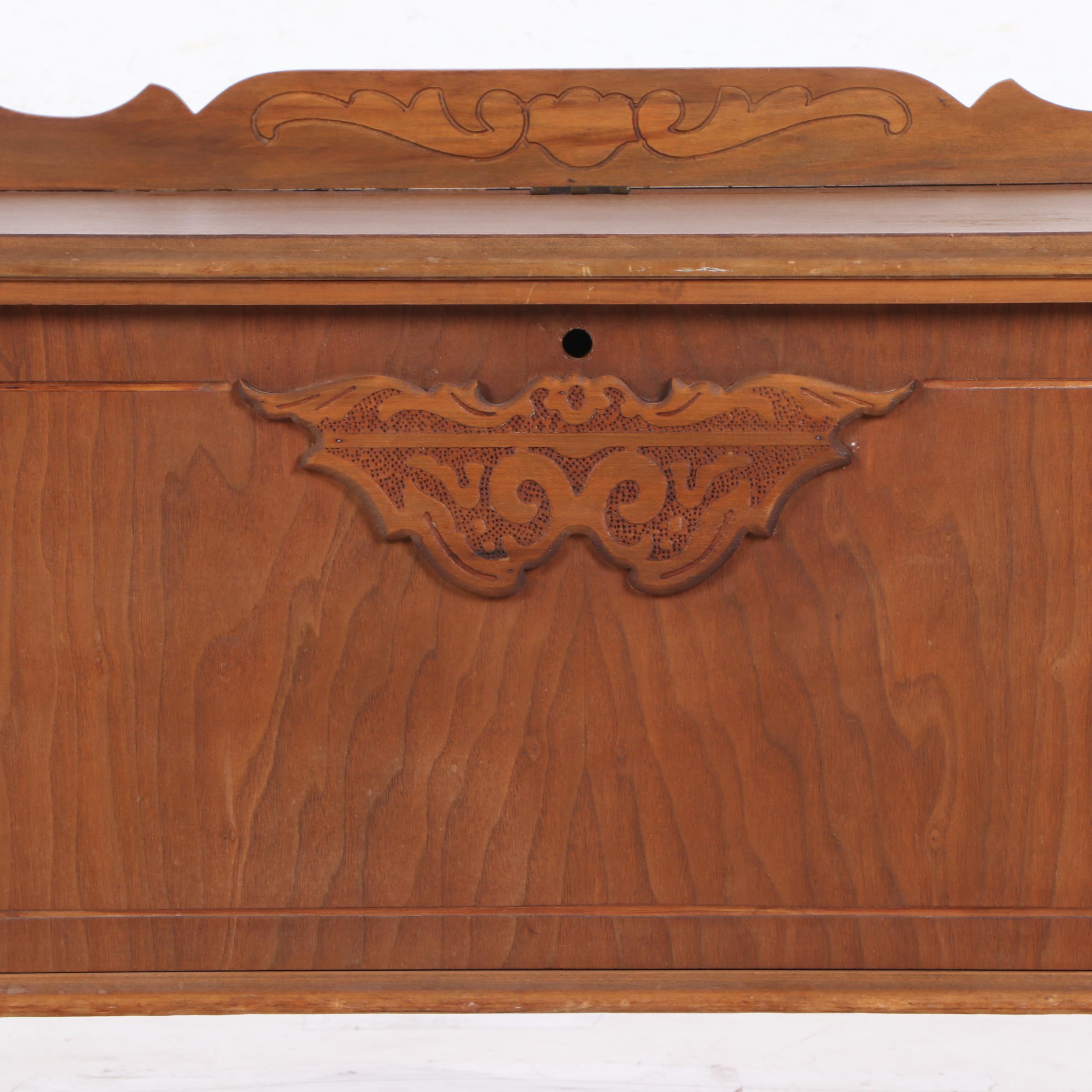 Tennessee Furniture "Cavalier" Cedar Chest, Early 20th Century