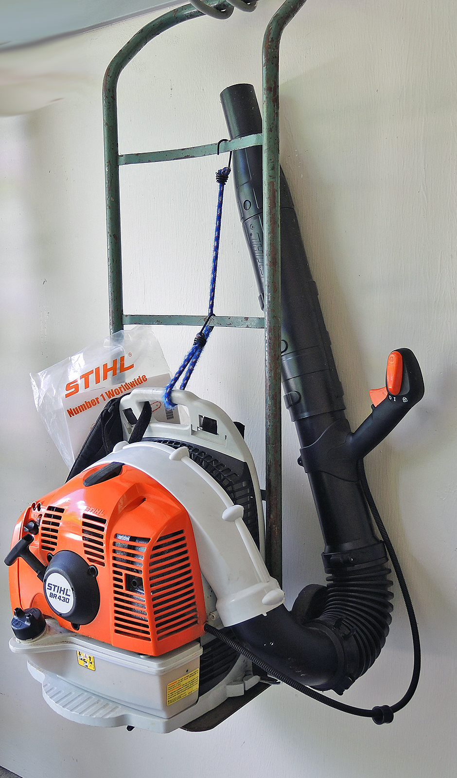 Stihl BR430 Backpack Blower with Utility Dolly