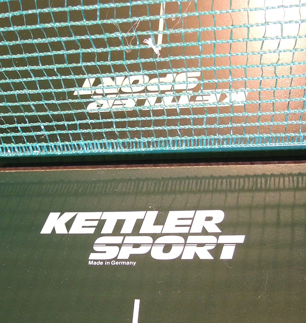 German Kettler Sport Folding Ping Pong Table and Accessories