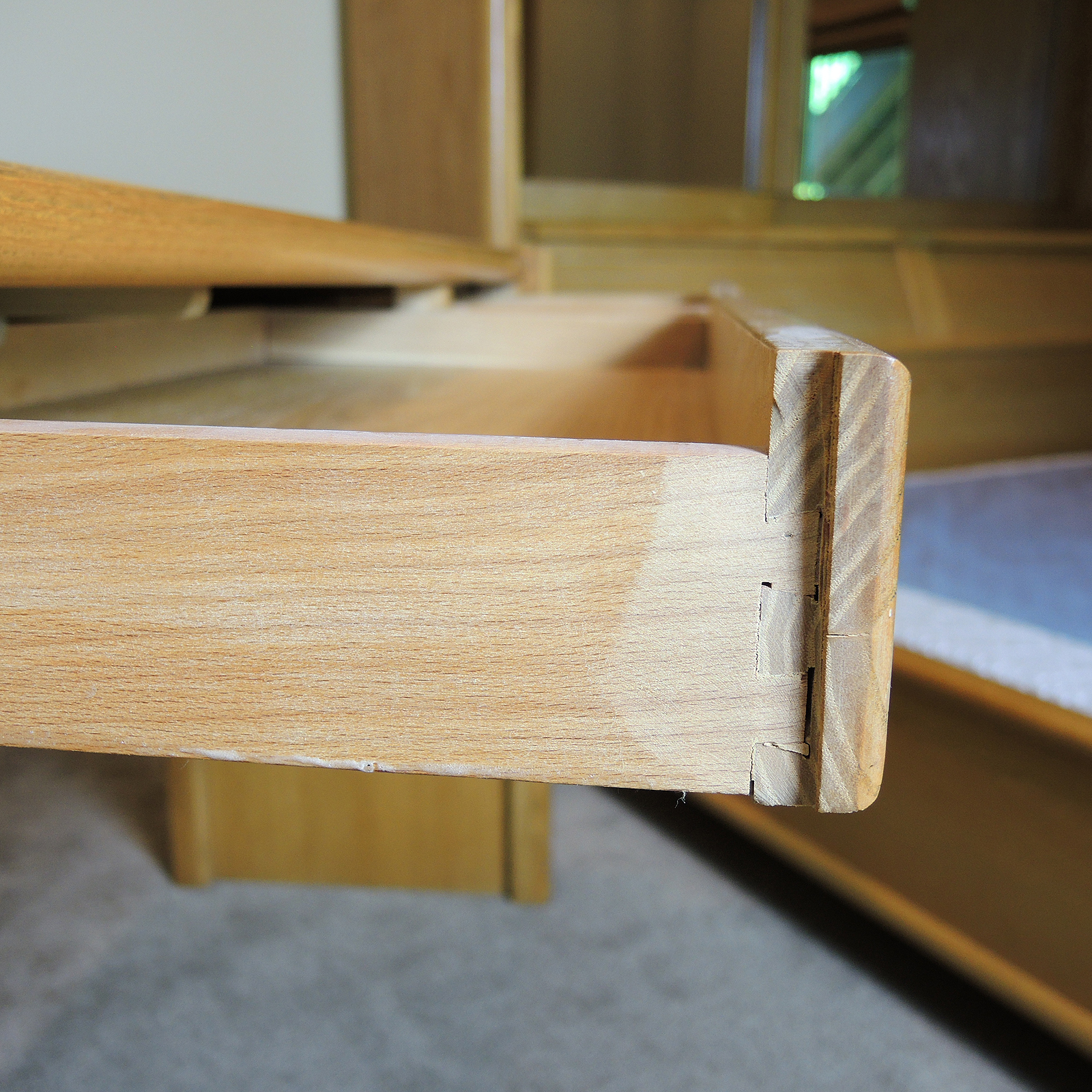 Thomasville Lighted Queen Size Canopy Bed with Storage and Console Table