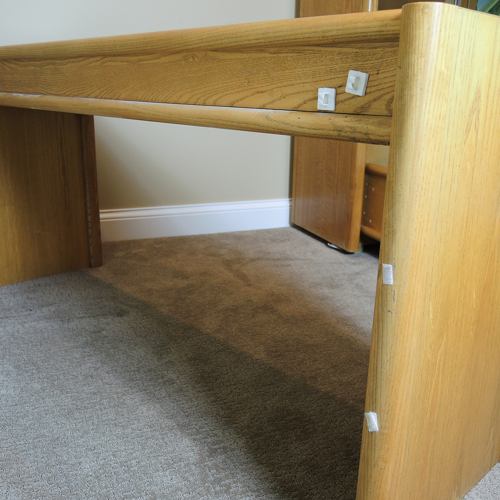 Thomasville Lighted Queen Size Canopy Bed with Storage and Console Table