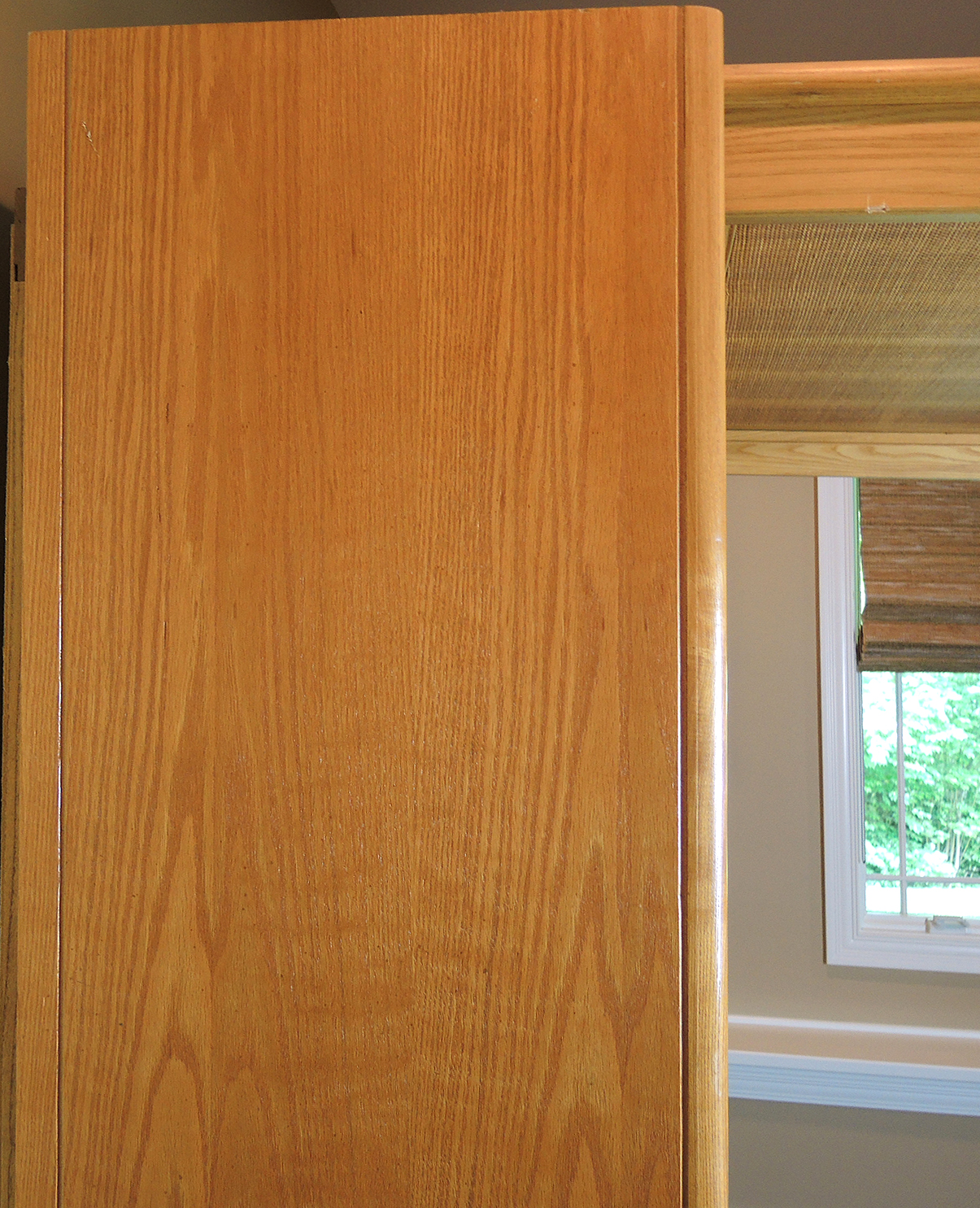 Thomasville Lighted Queen Size Canopy Bed with Storage and Console Table