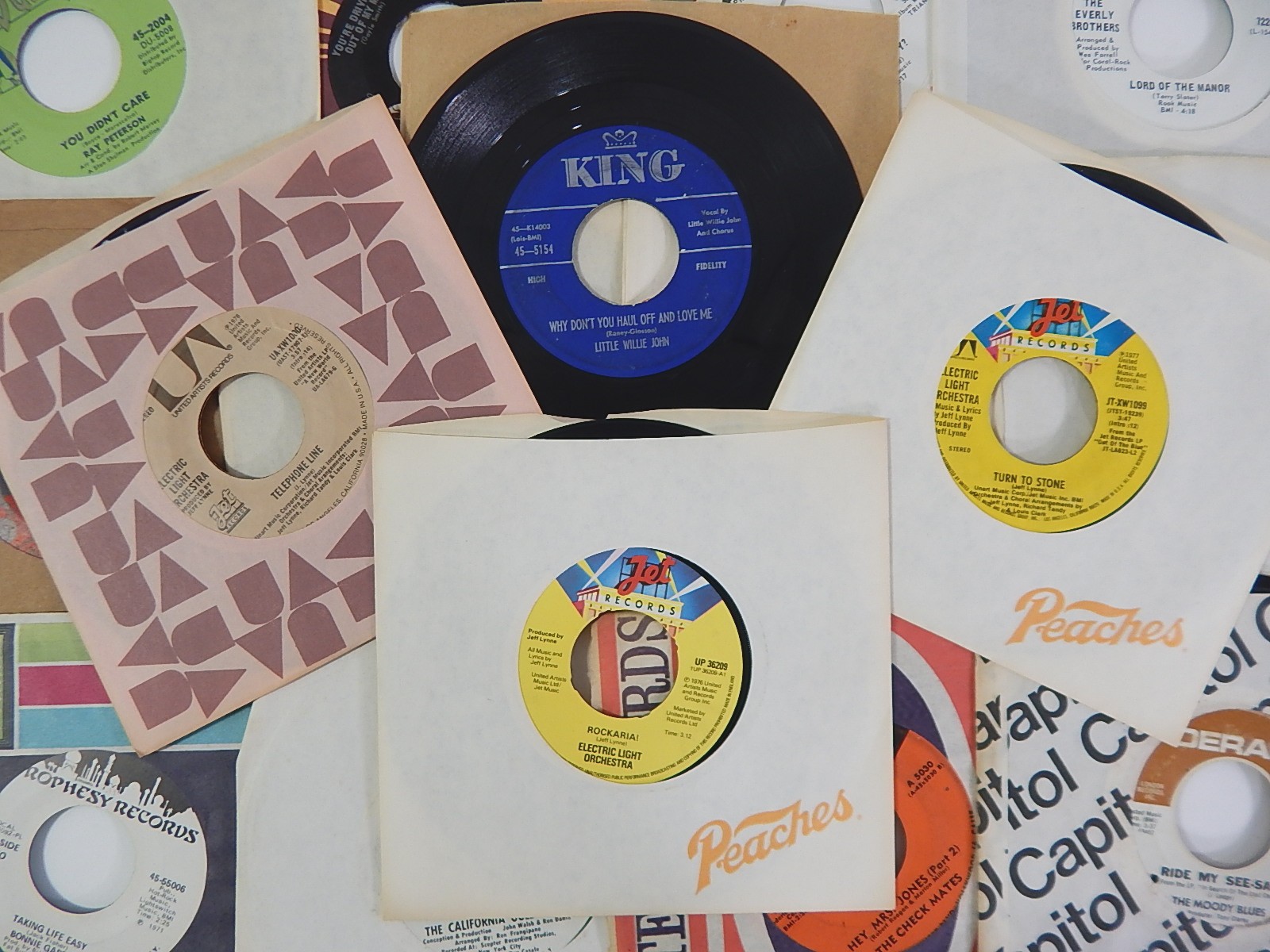 1960s/1970s 45 RPM Records with King Record Label Little Willie John, More