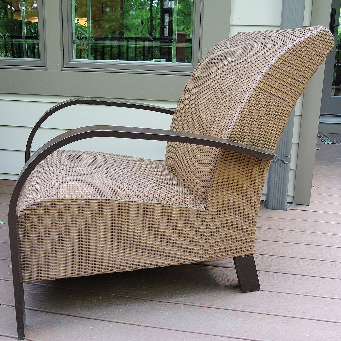 Thos. Baker Moderne All Weather Club Chair with Ottoman