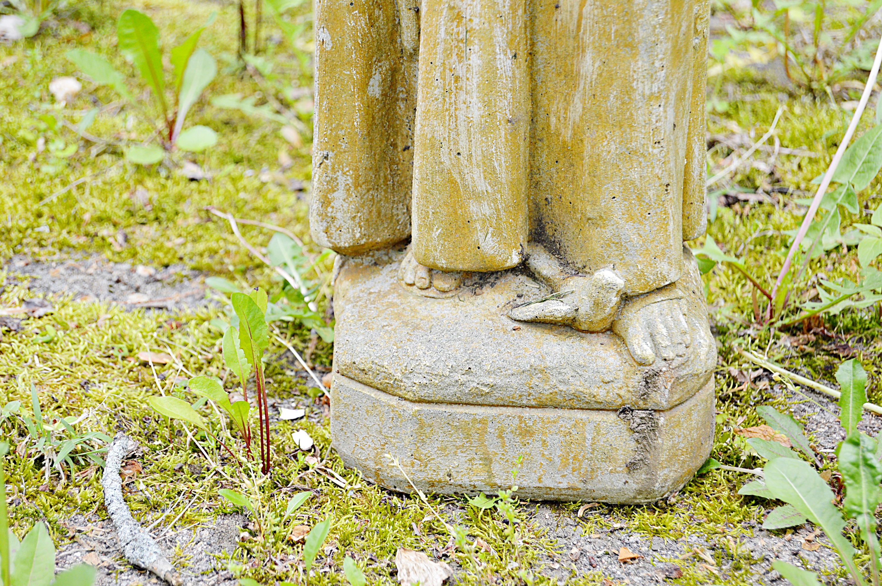 St. Francis Assisi Cast Concrete Garden Statue
