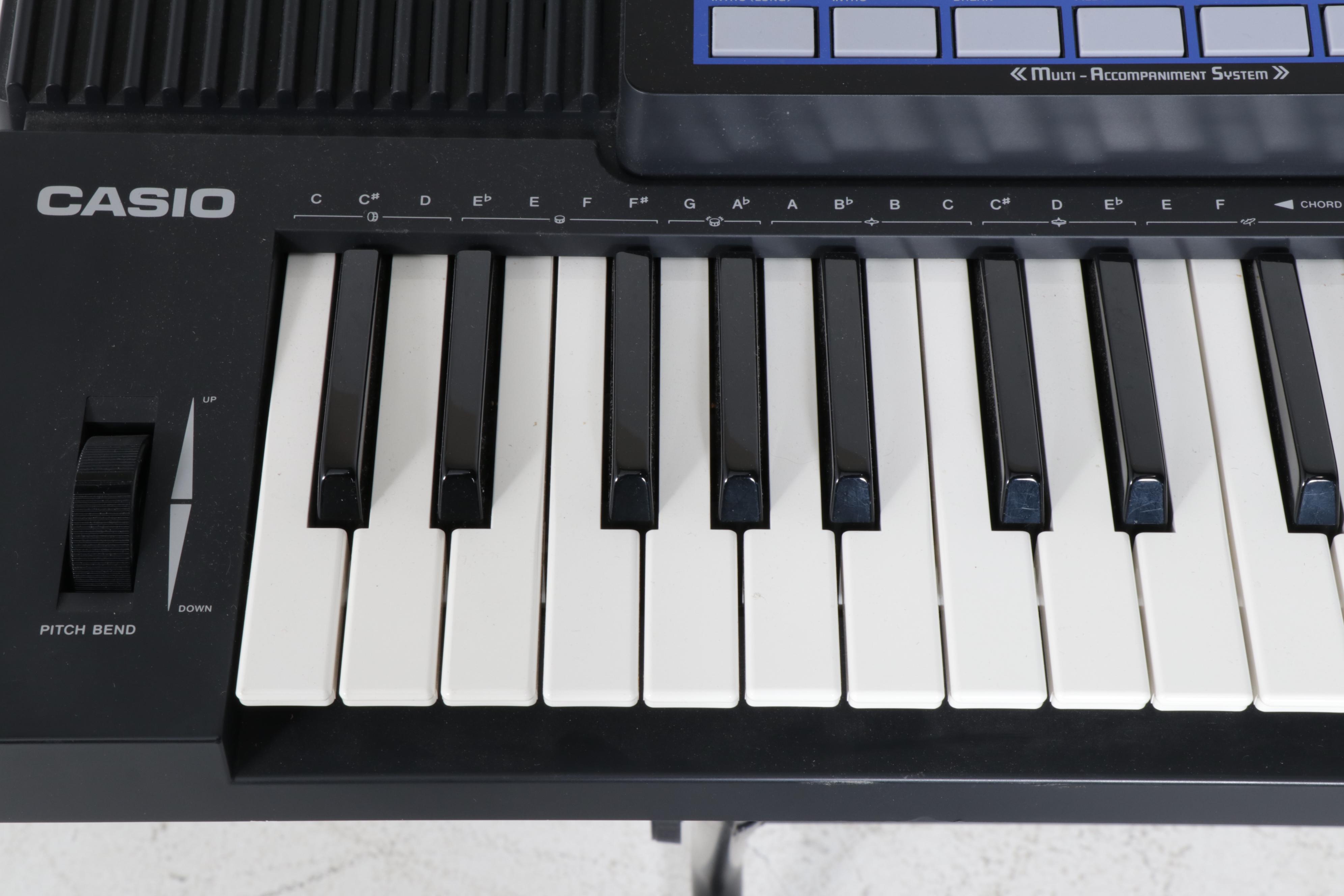 Casio ToneBank CT-670 Electronic Keyboard