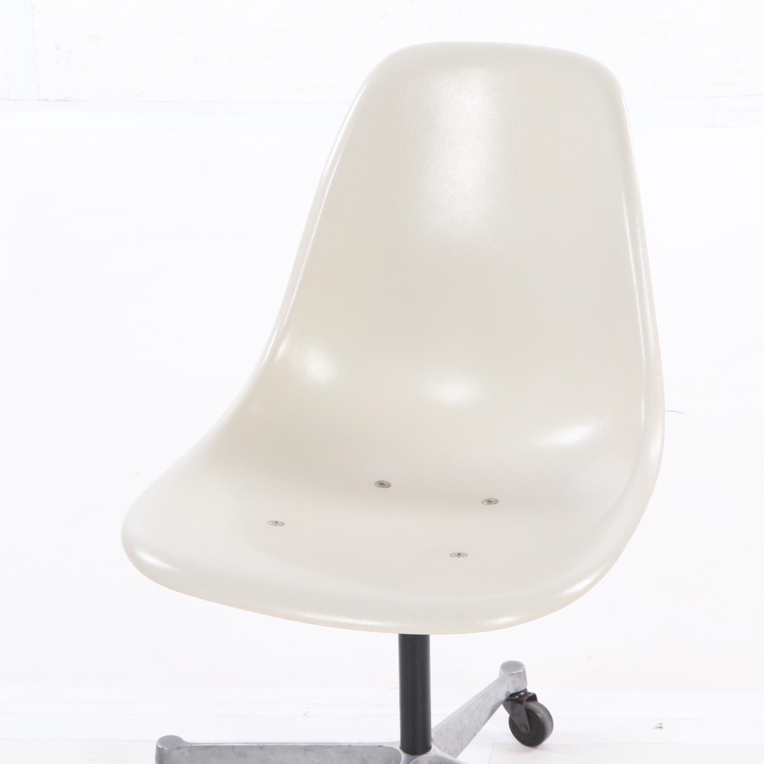 Charles and Ray Eames for Herman Miller Molded Fiberglass Desk Chair