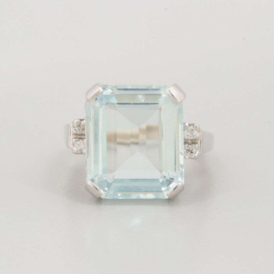 14K White Gold 7.61 CT Aquamarine and Diamond Ring