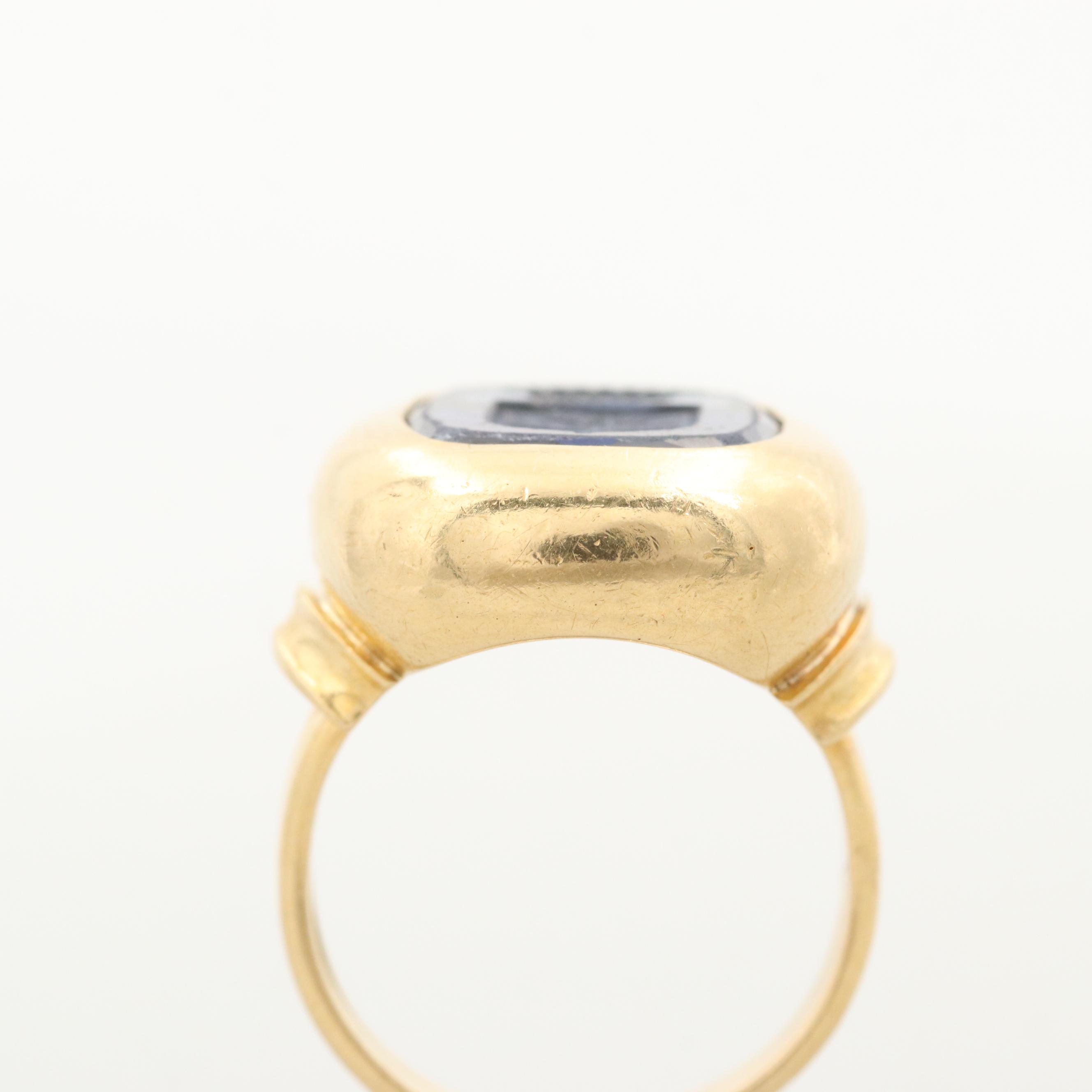 18K Yellow Gold Synthetic Sapphire Intaglio Ring