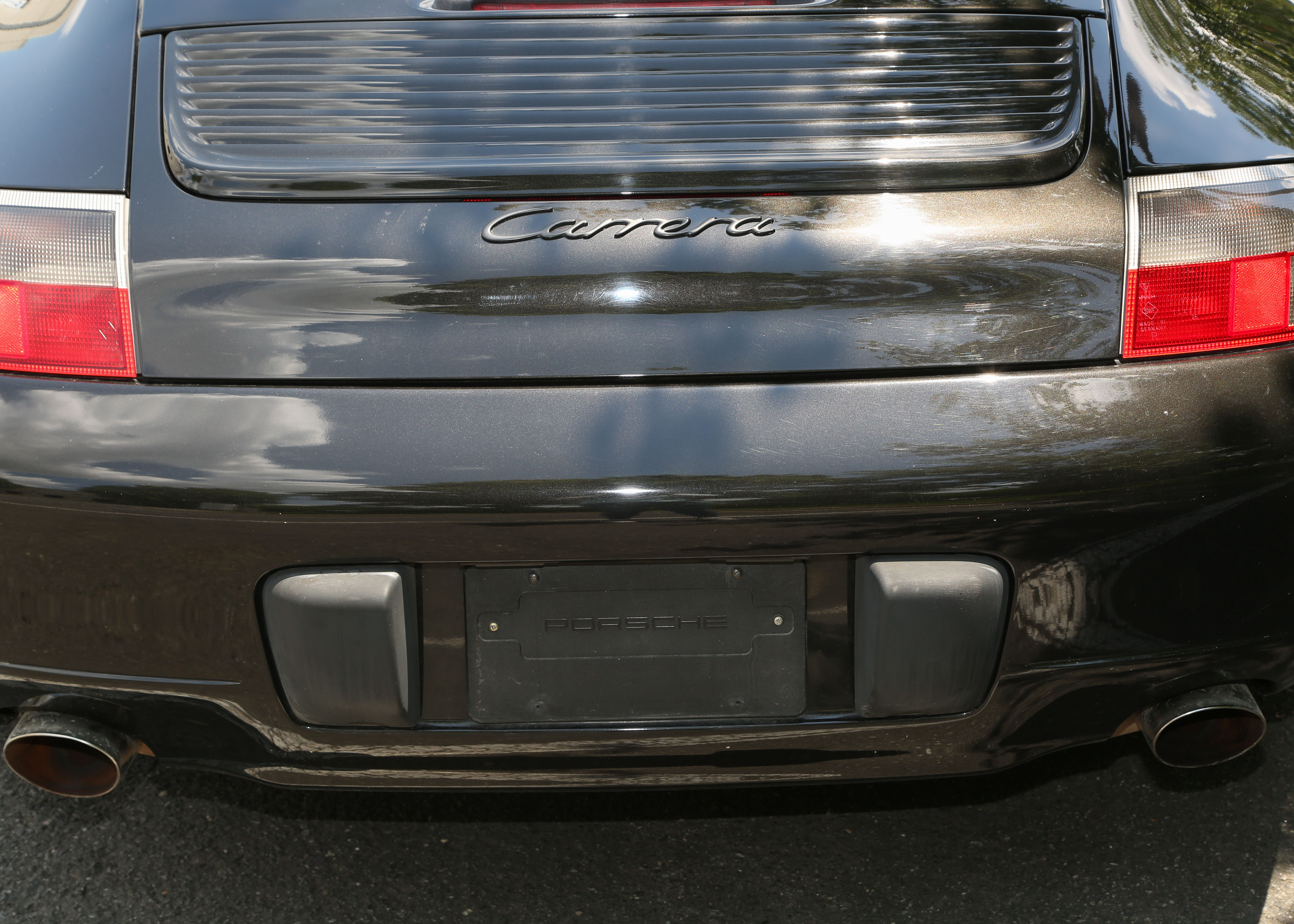 2000 Porsche 911 Carrera