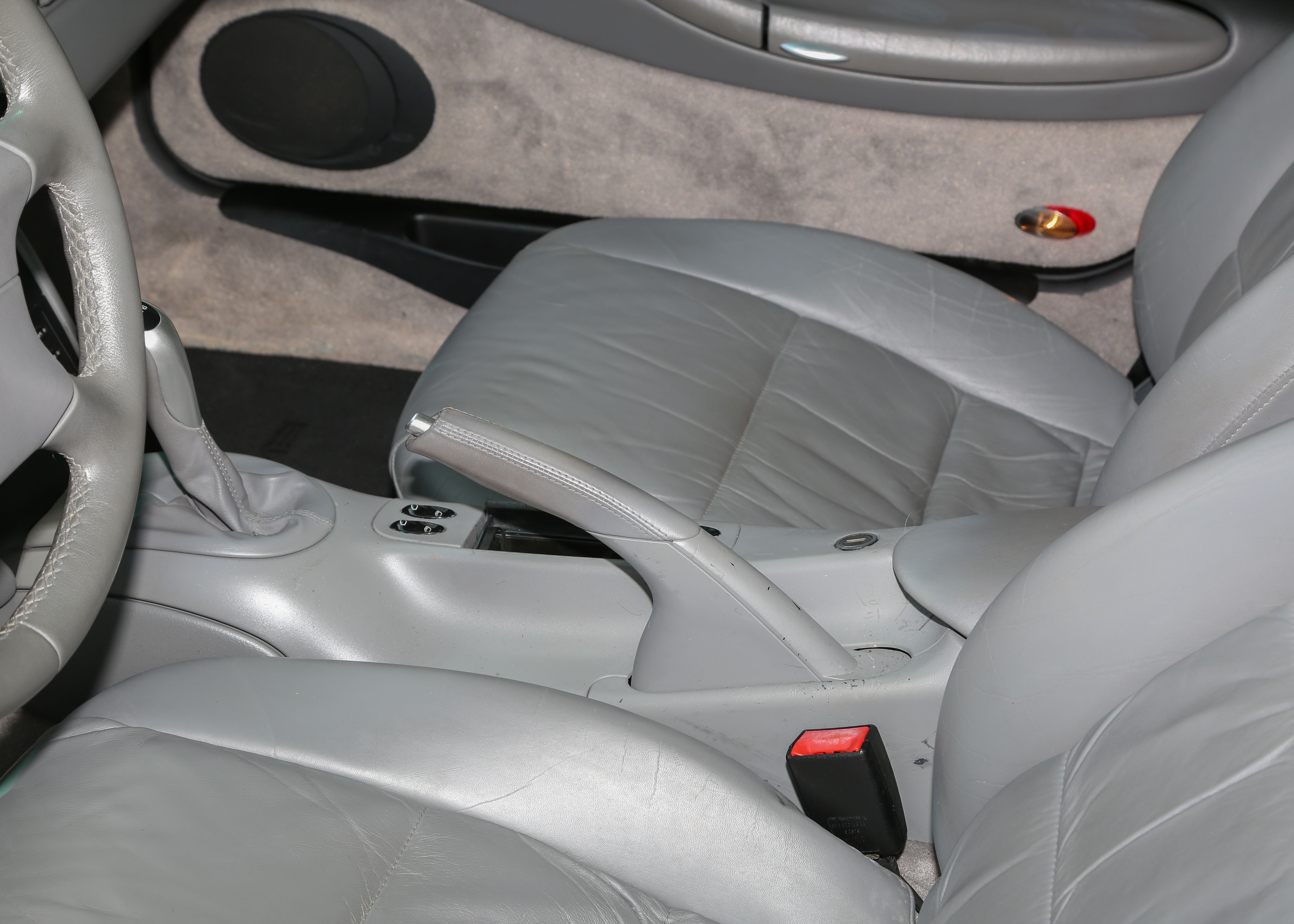 2000 Porsche 911 Carrera