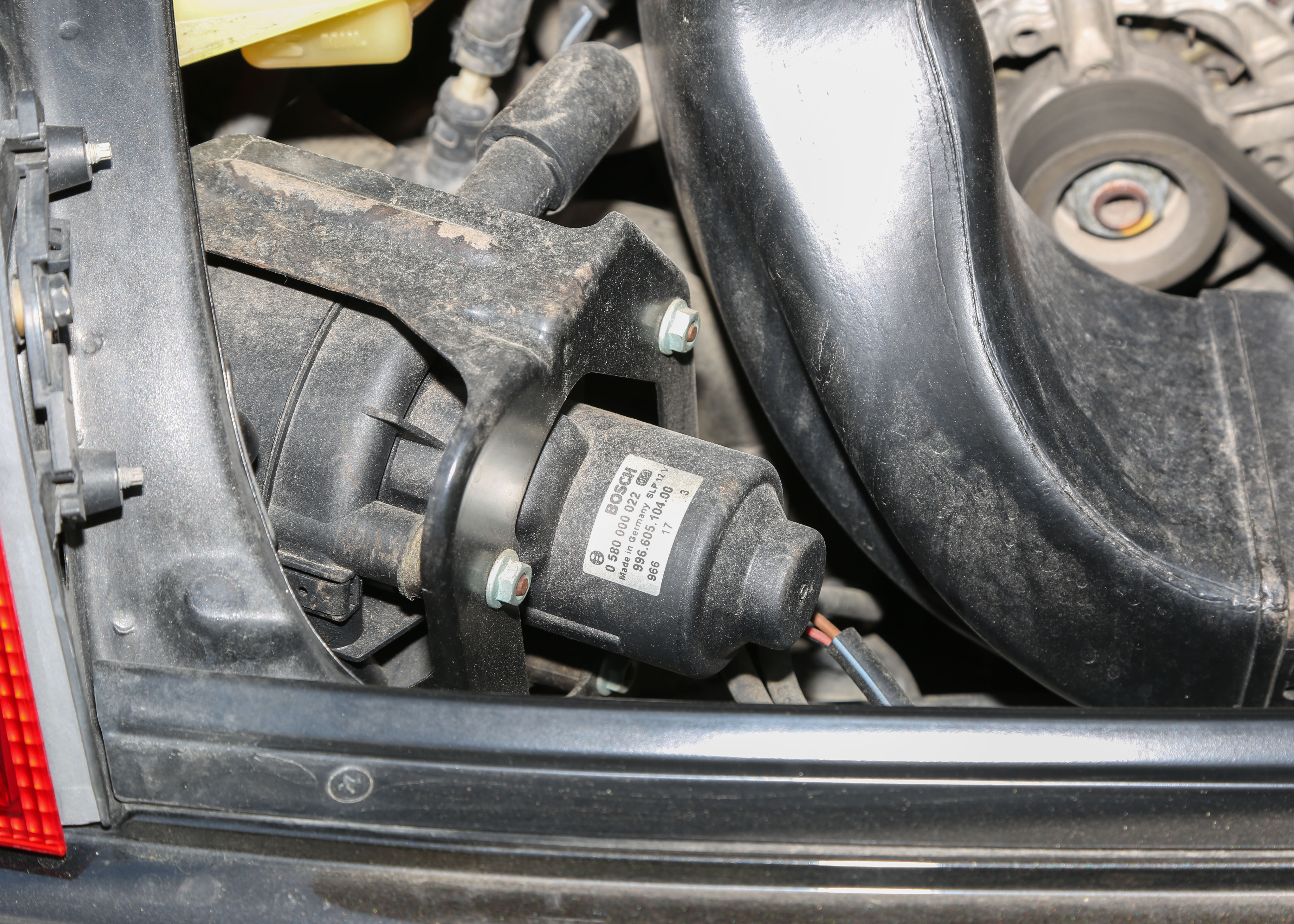 2000 Porsche 911 Carrera