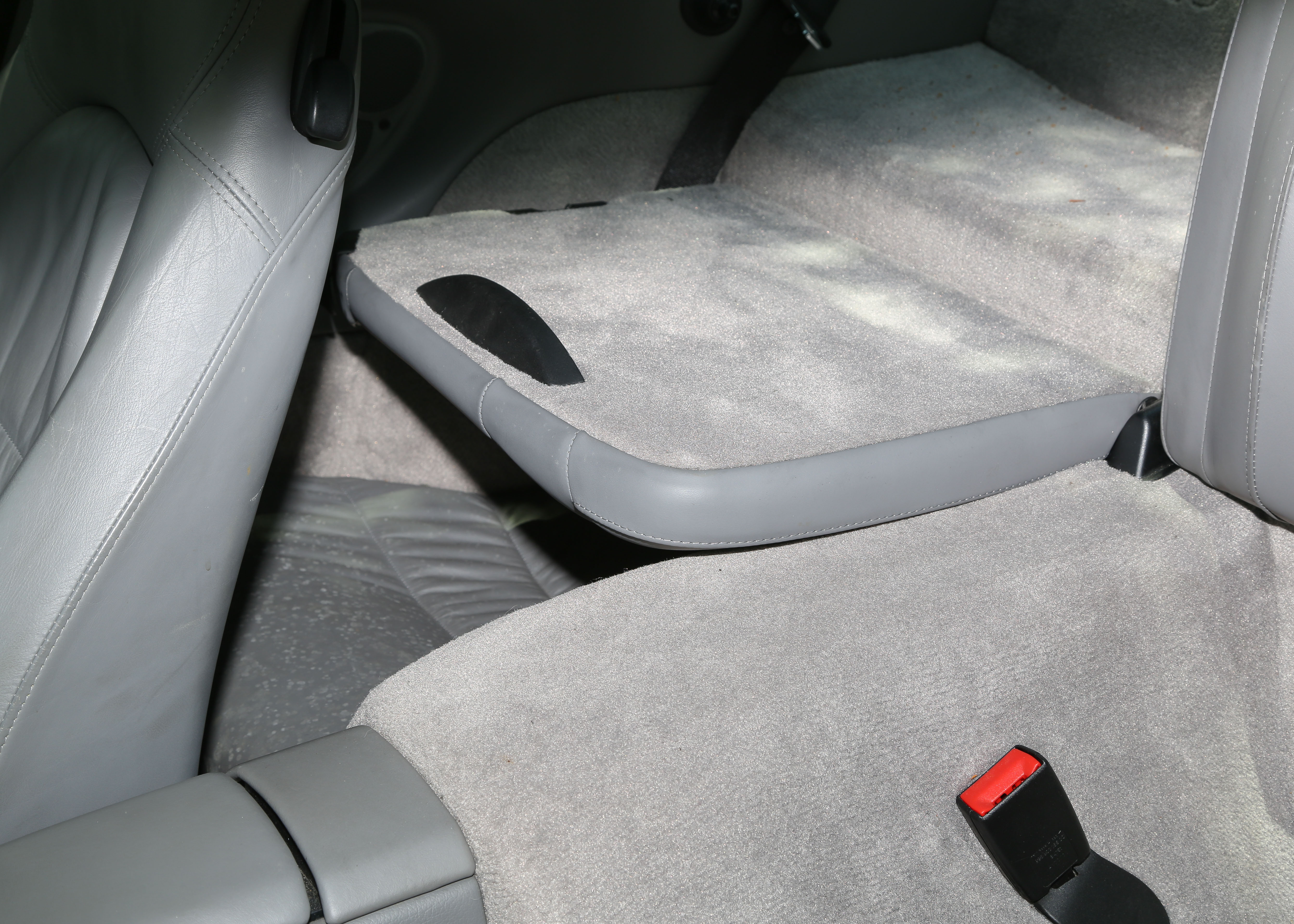 2000 Porsche 911 Carrera