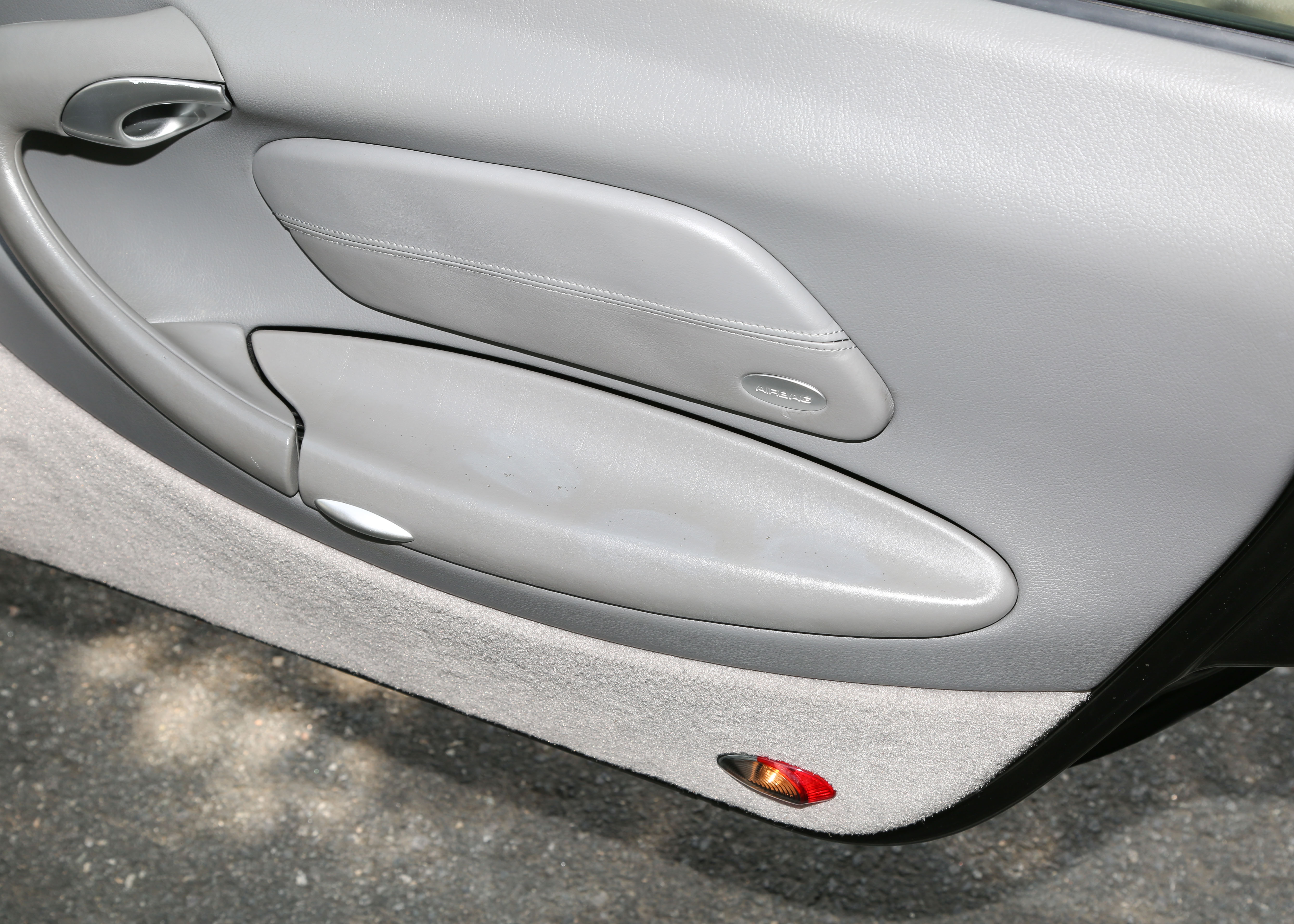 2000 Porsche 911 Carrera