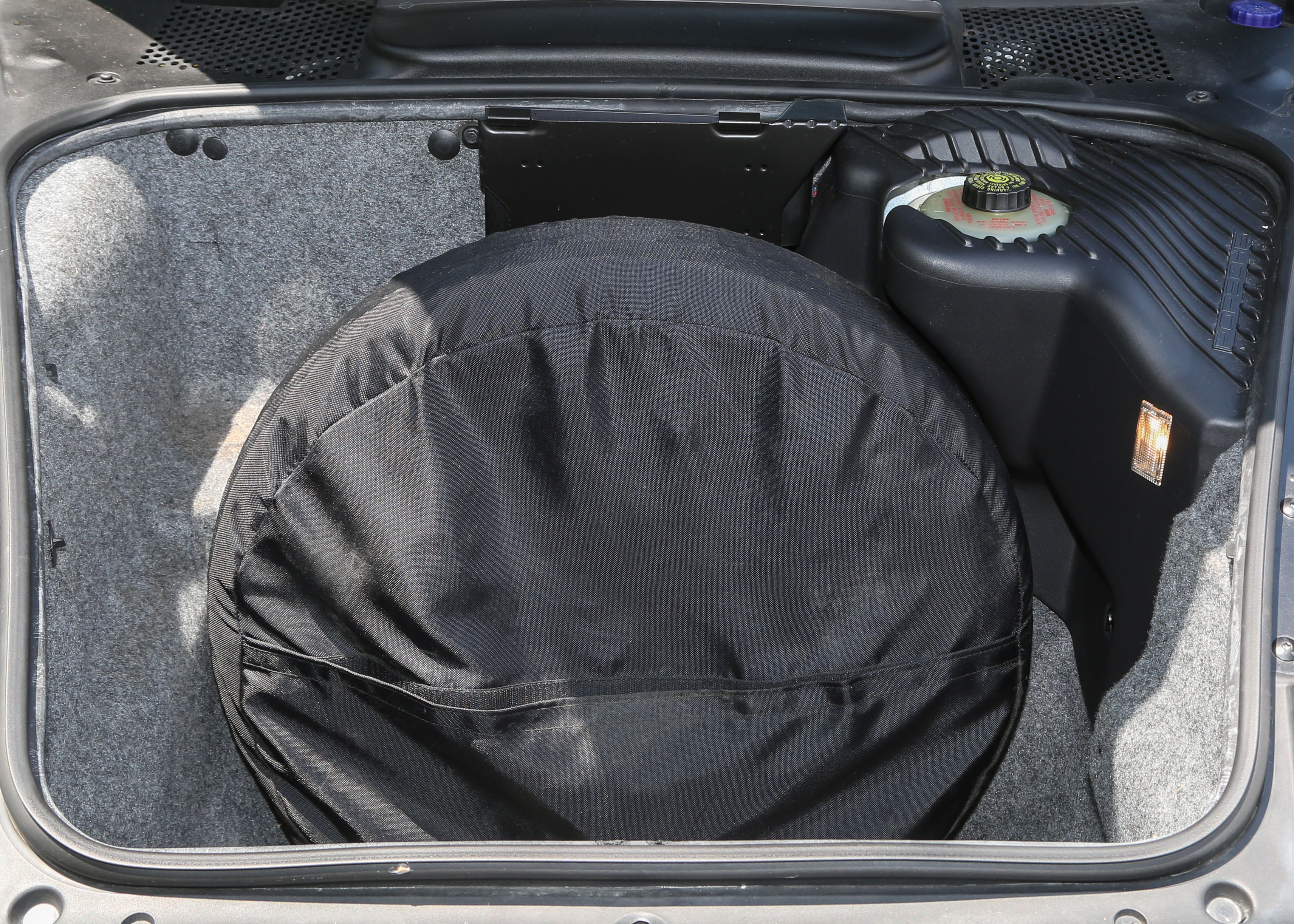 2000 Porsche 911 Carrera