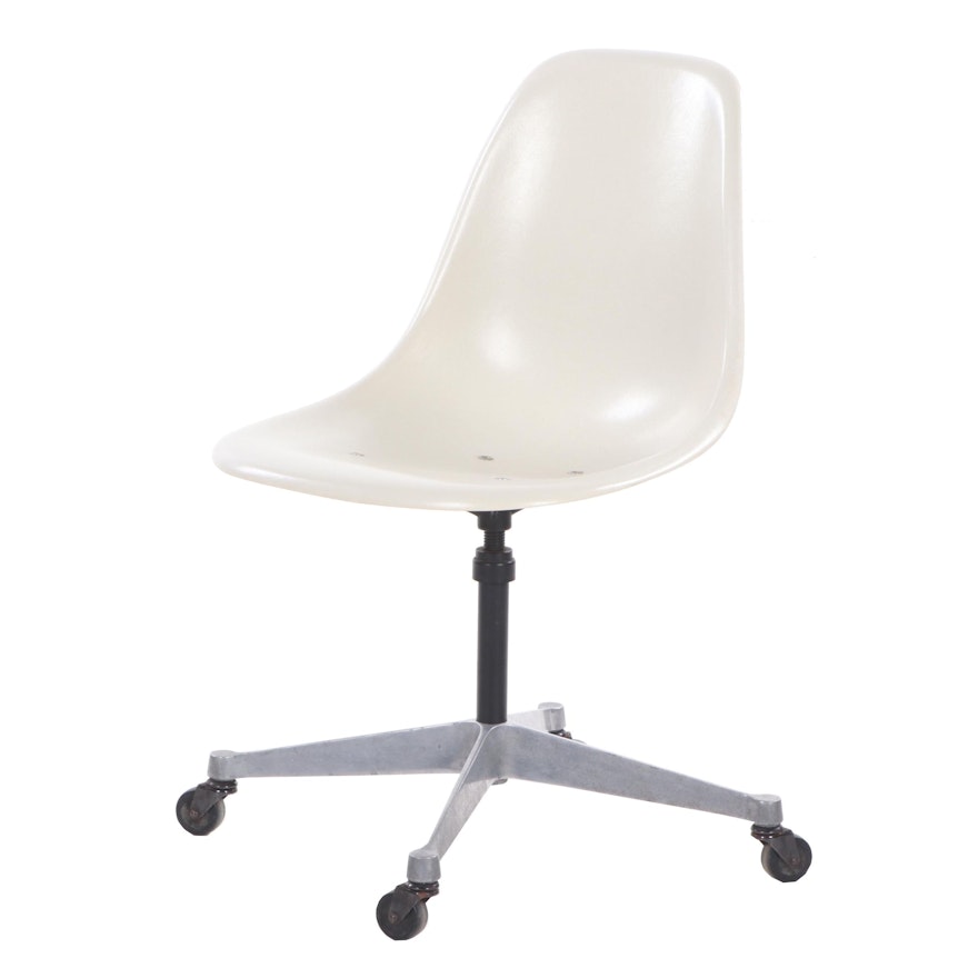 Charles and Ray Eames for Herman Miller Molded Fiberglass Desk Chair