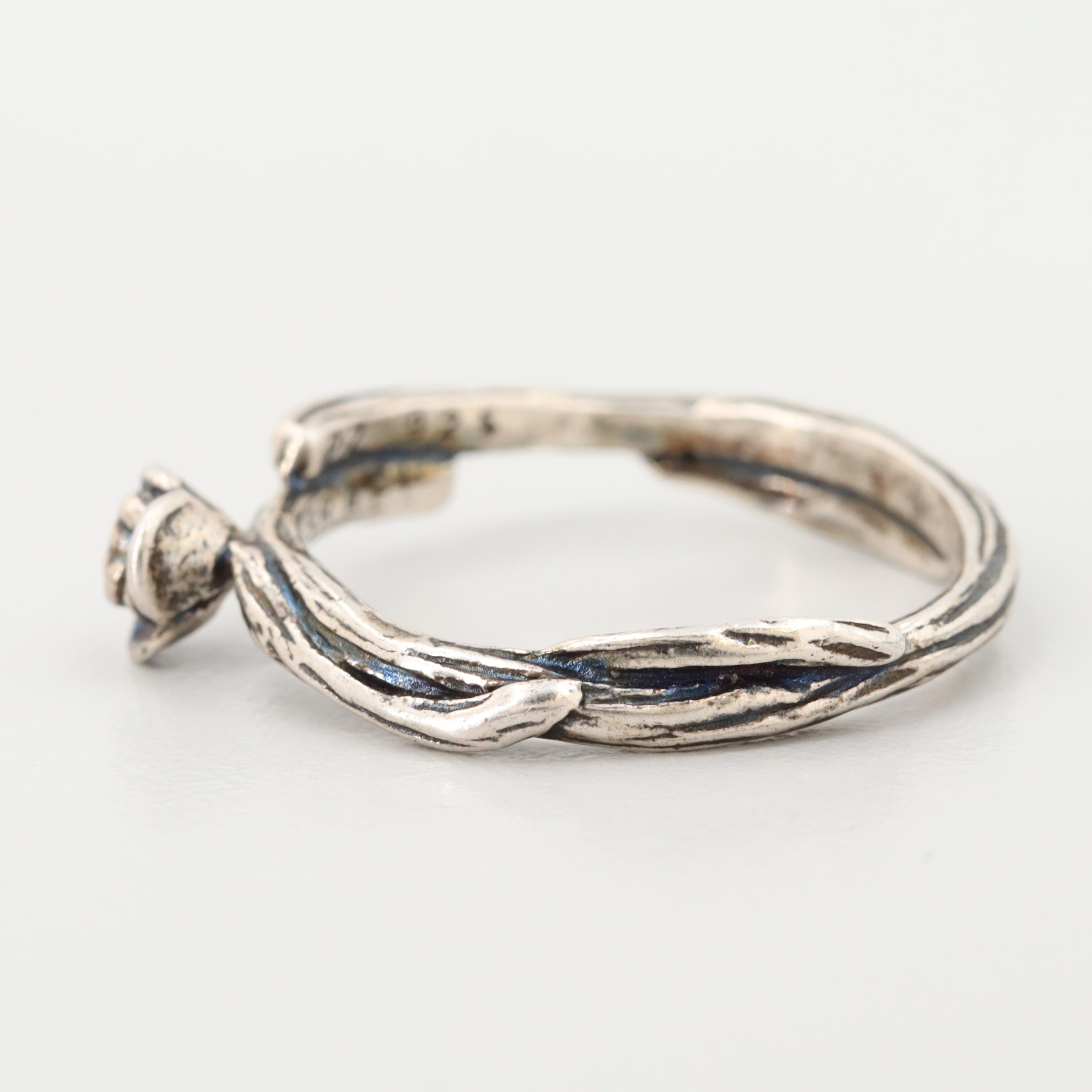 Or Paz Sterling Silver Plant Motif Ring