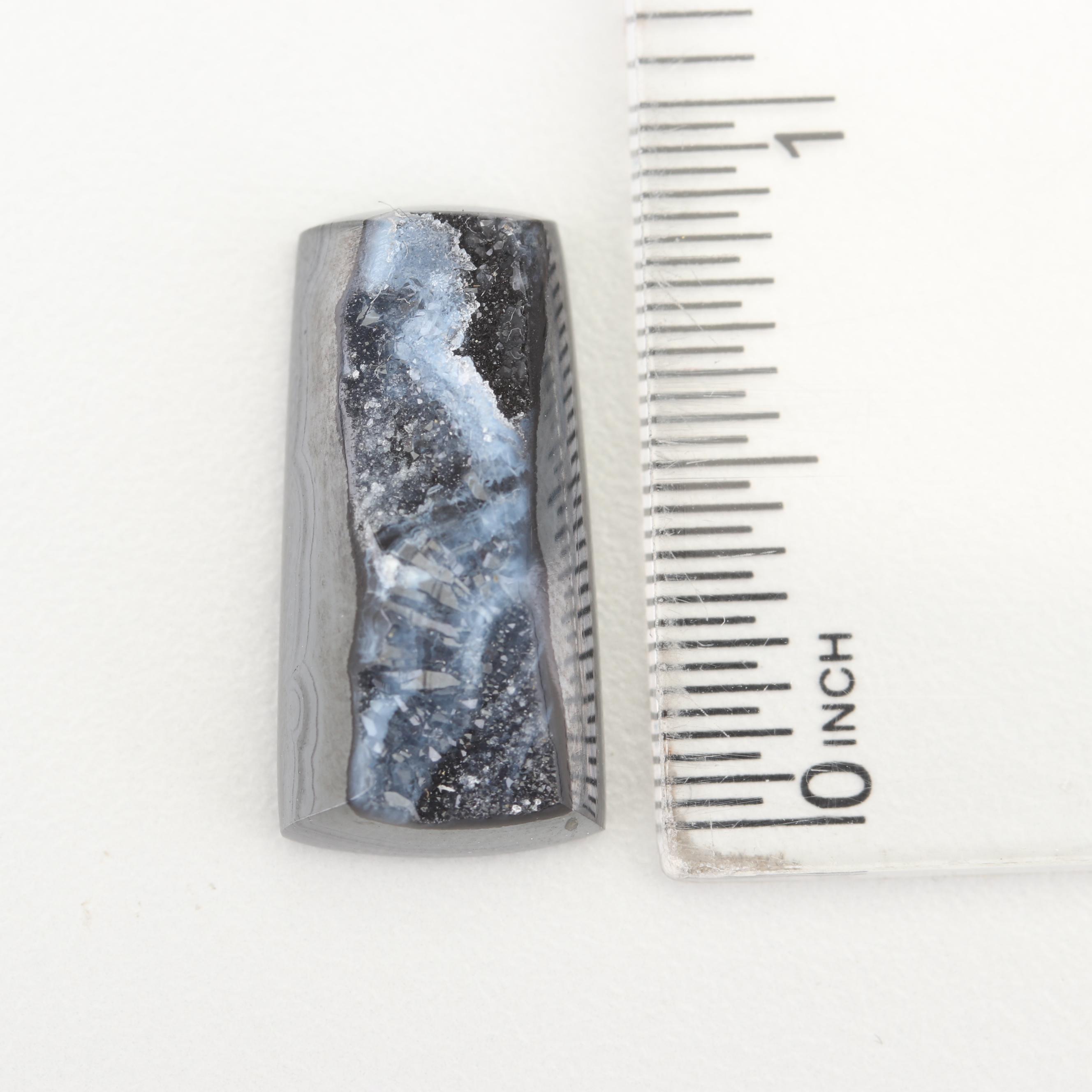 Loose Quartz Druzy on Hematite Stone