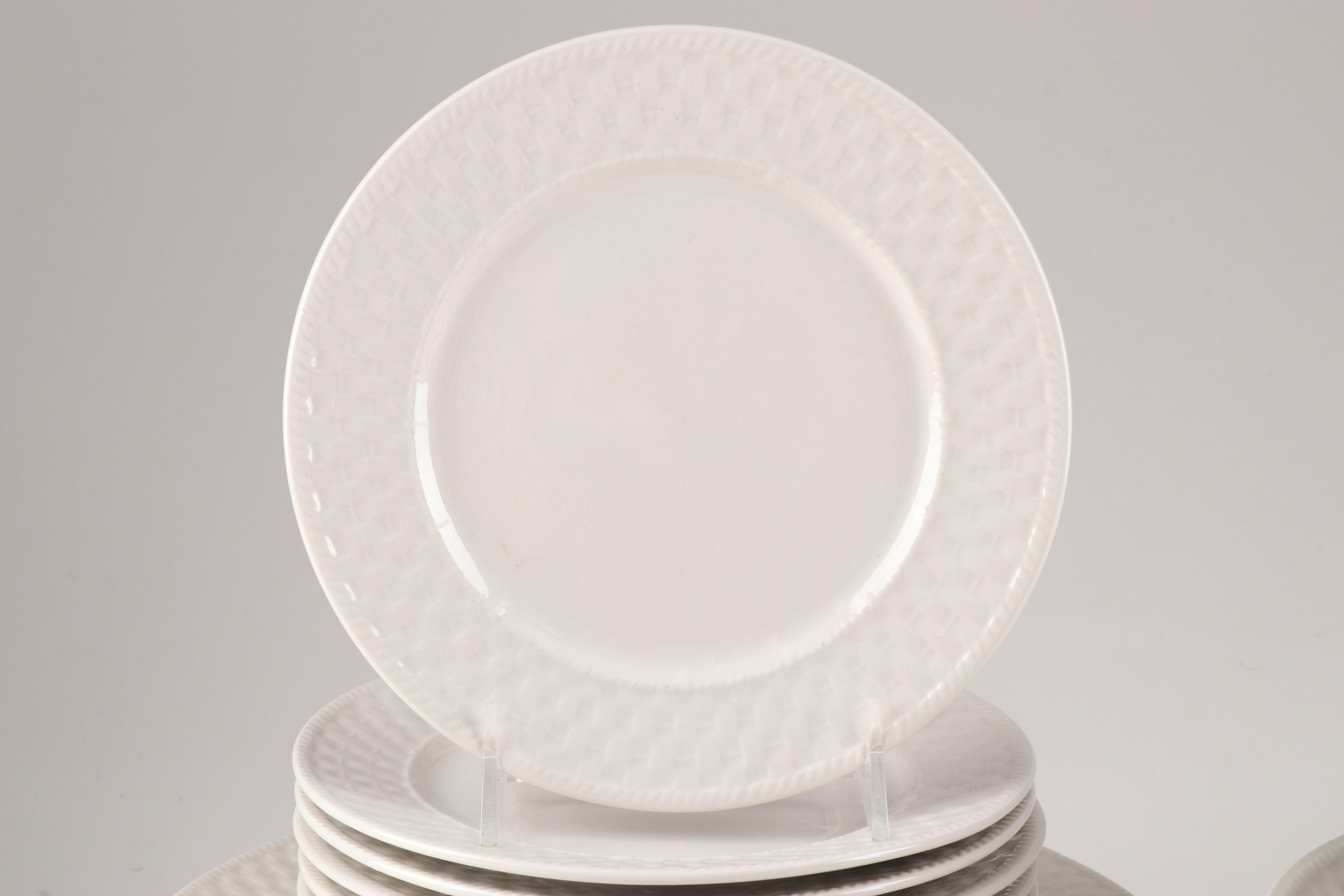Oneida "Basketweave" Dinnerware Service