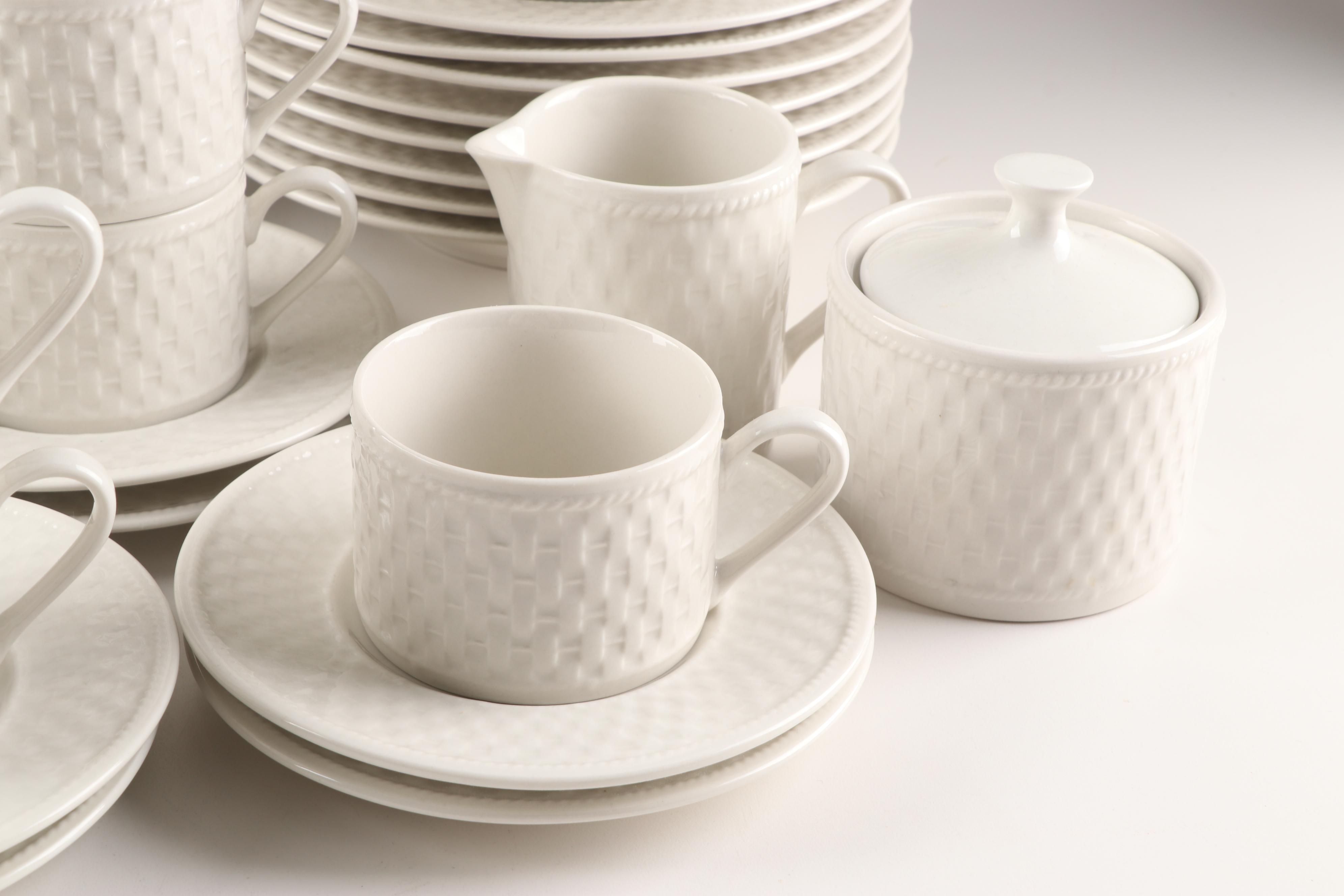 Oneida "Basketweave" Dinnerware Service