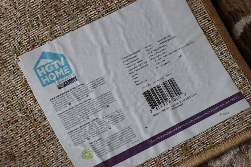 Machine Made HGTV Home "Vintage Bloom" Nylon Rug